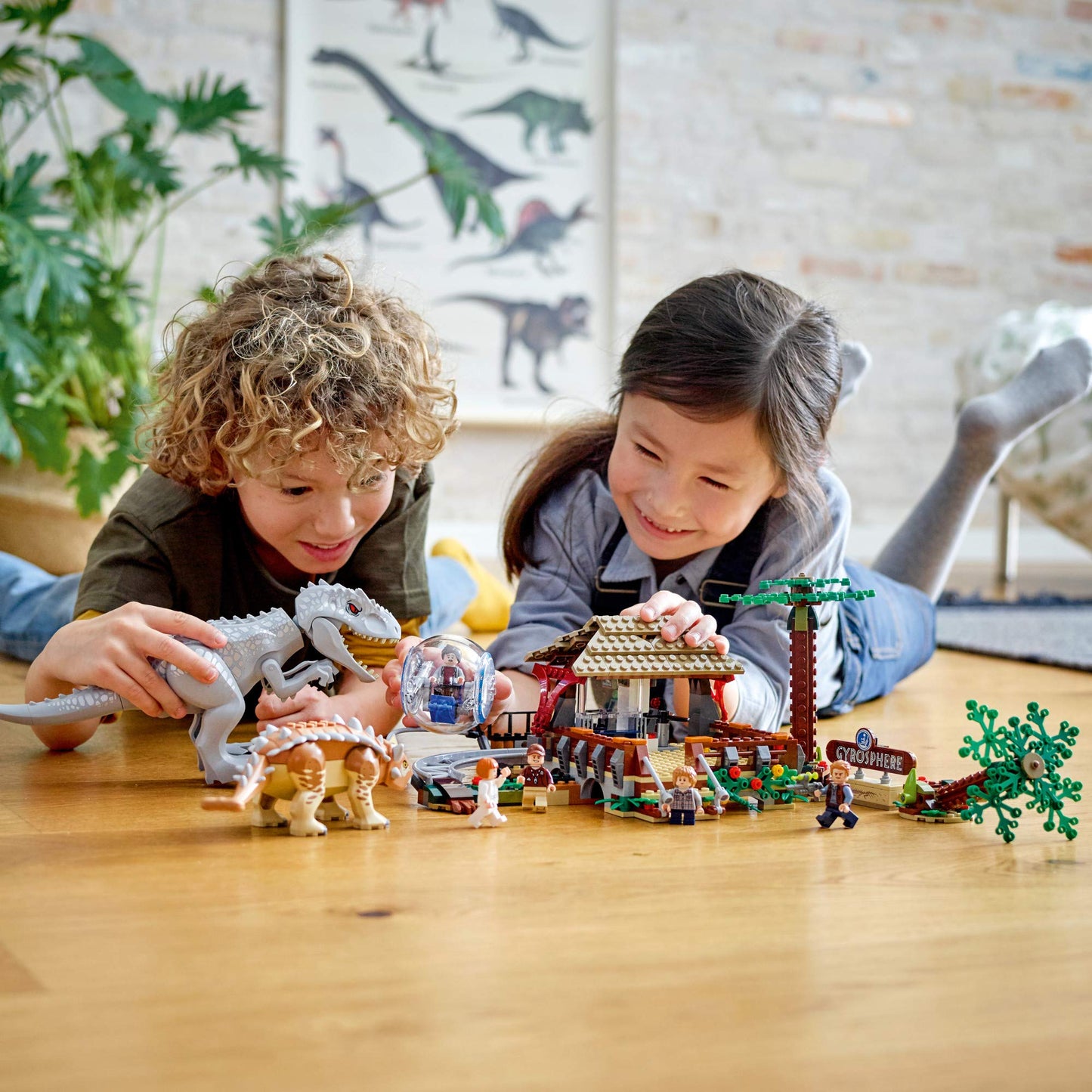 LEGO Jurassic World Indominus rex vs. Ankylosaurus 75941 Awesome Dinosaur Building Toy for Kids, Featuring Jurassic World Character Minifigures for