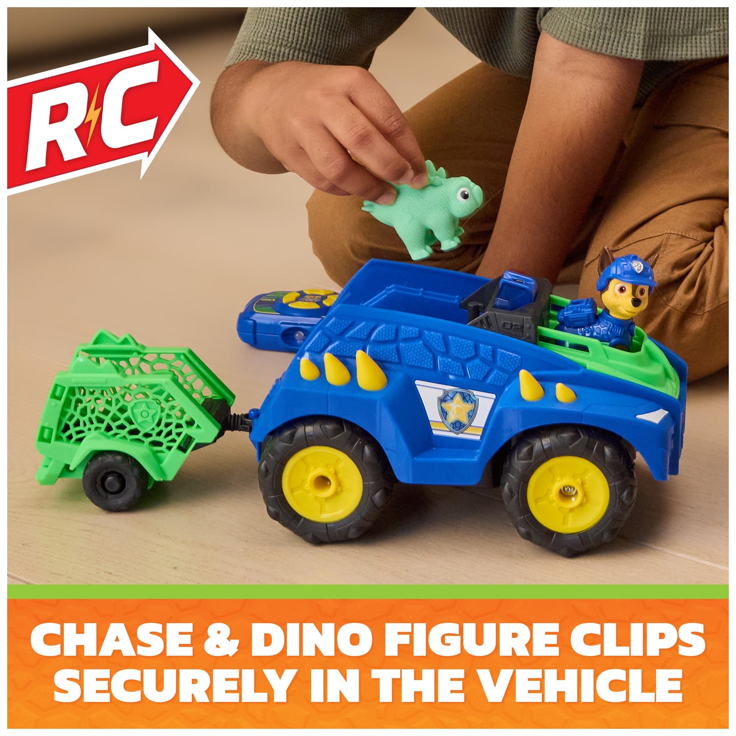 PAW Patrol: The Dino Movie Dino Tow & Dash RC with Chase & Dinosuar Figures