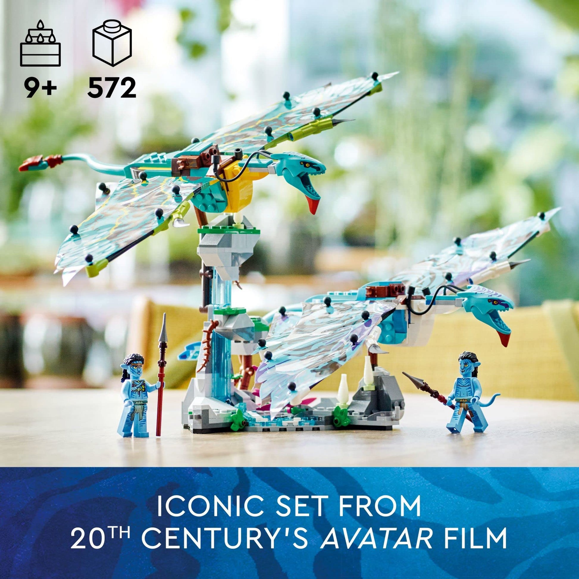 LEGO Avatar Jake & Neytiri First Banshee Flight 75572 Building Toys - Pandora Movie Inspired Set with 2 Banshee Figures, 2 Minifigures, Glow in The
