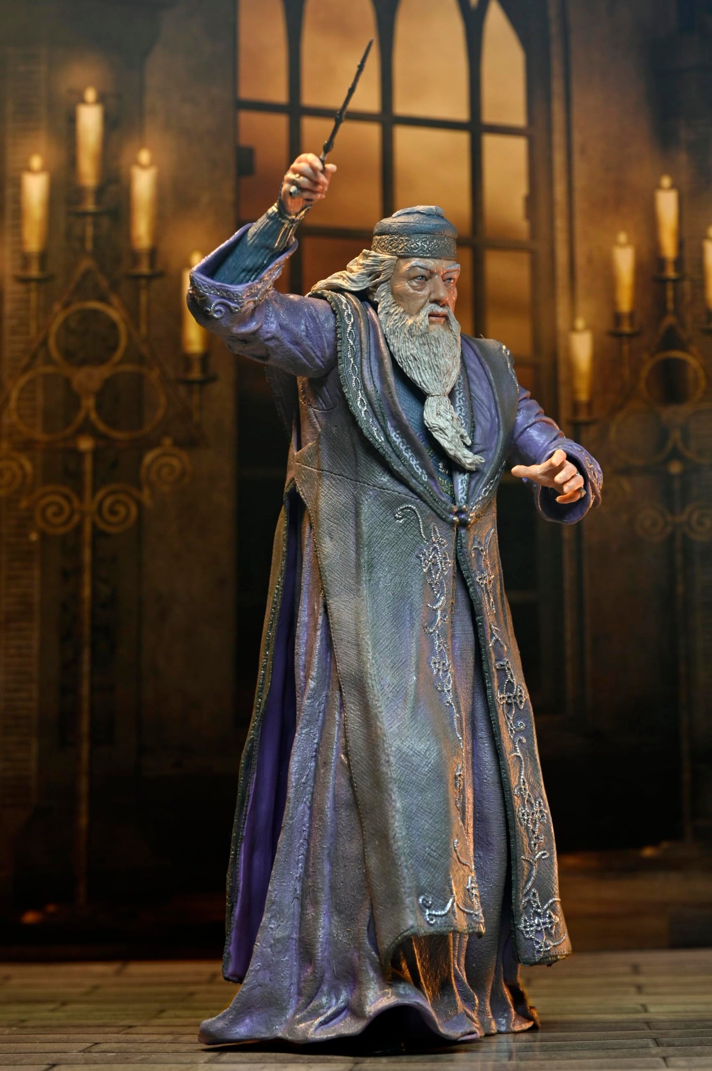 NECA - Harry Potter - Legacy Collection Albus Dumbledore 7" Scale Action Figure