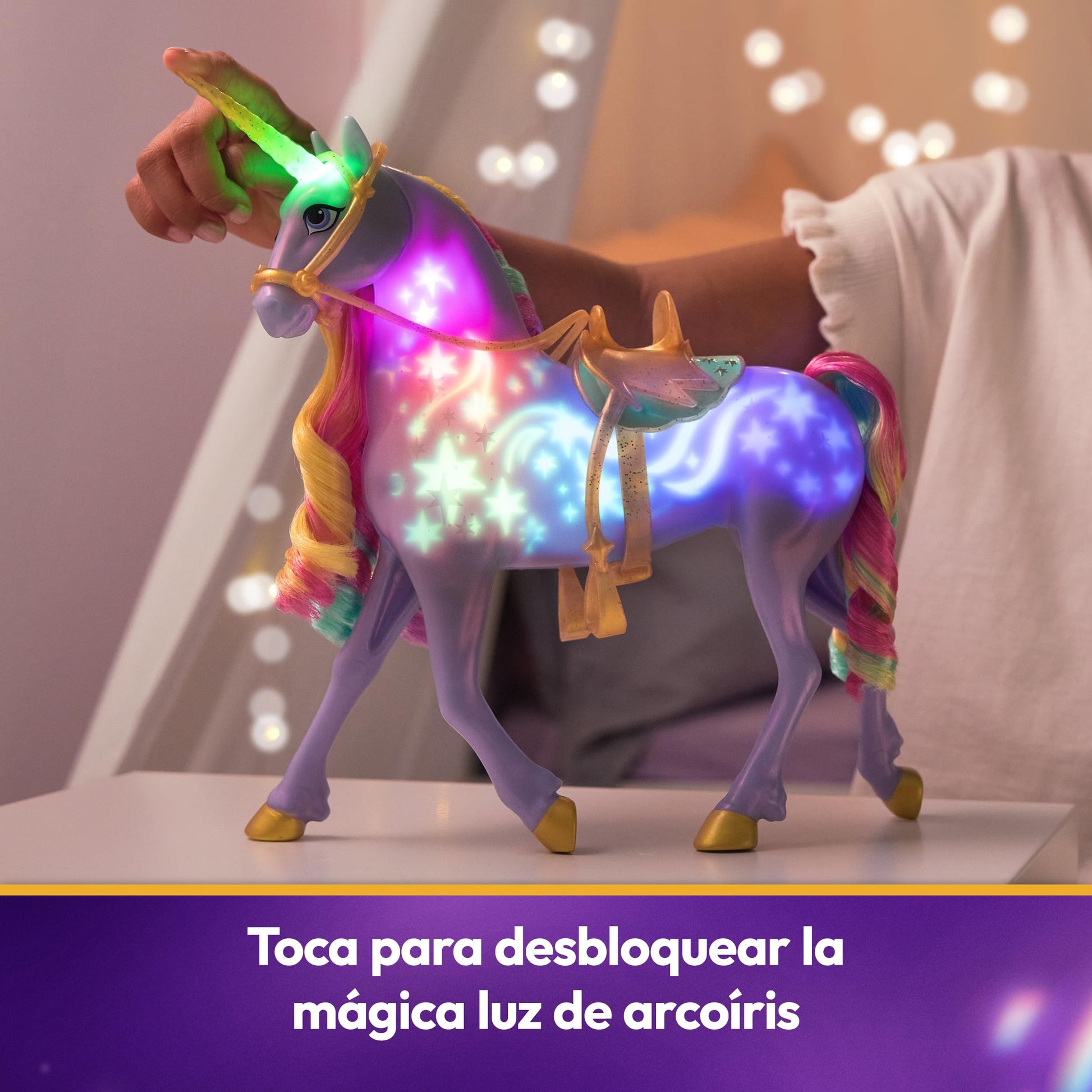 Unicorn Academy - Sophia and Light Magic Wildstar Deluxe Set, 28 cm Unicorn with Light Effects and Music, 24 cm Dressing Doll, Suitable for Netflix