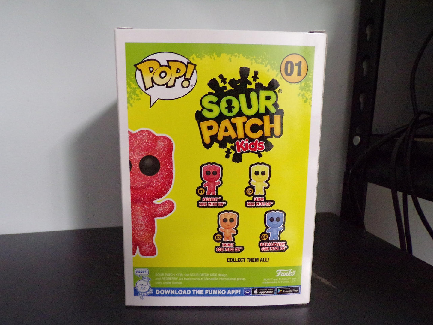 Funko Pop Sour Patch Redberry Exclusive 7 Eleven 2022 GITD