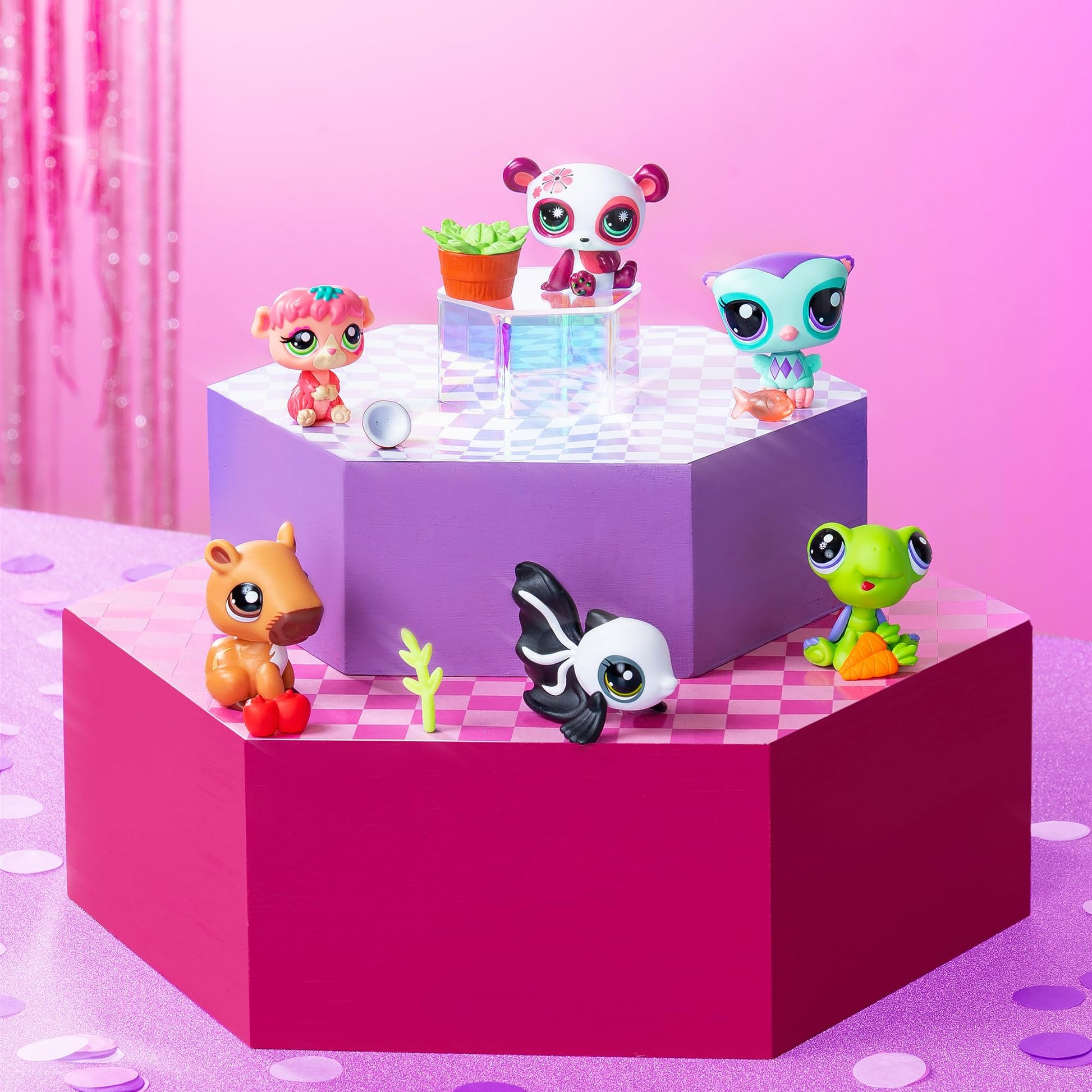 Littlest Pet Shop - Pet Surprise Display - Series 3 18 Pets Collector Set + 1 Bonus Pet, Gen 7 Authentic LPS Bobble Head Toy Figure, Collectible Toy