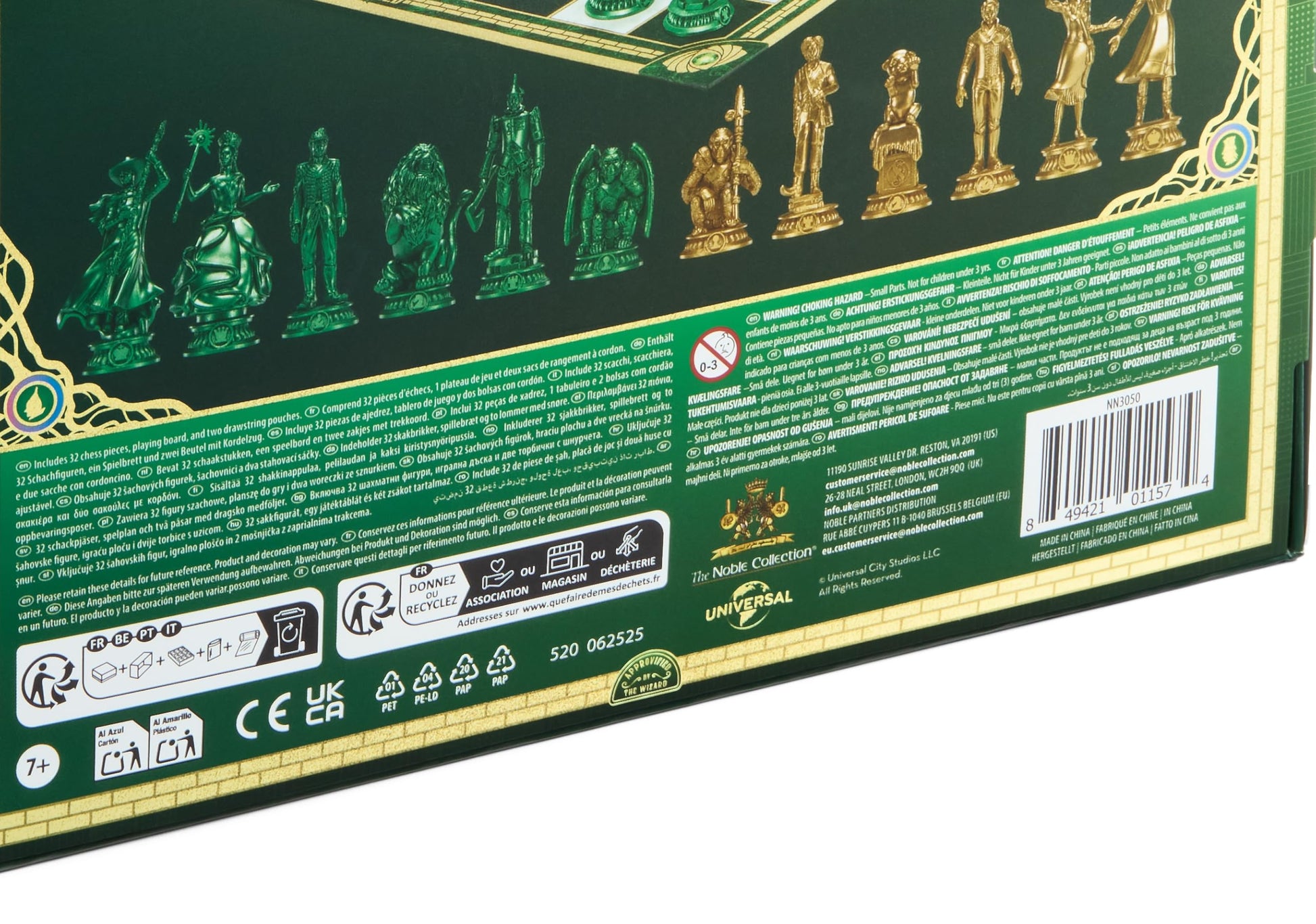 Wicked Chess Set - Shiz vs. Emerald City