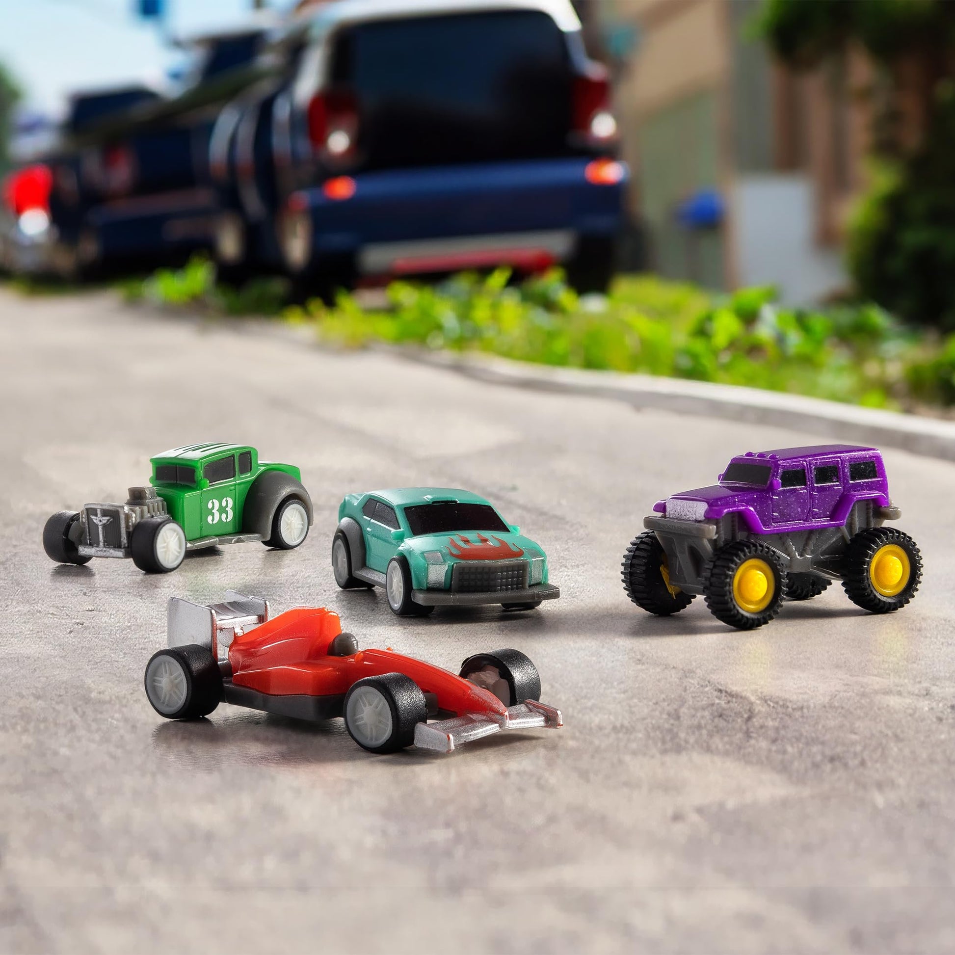 Driven by Battat Pocket Fleet 2 Toy Cars, 20 Mini Vehicles Pack, Trucks