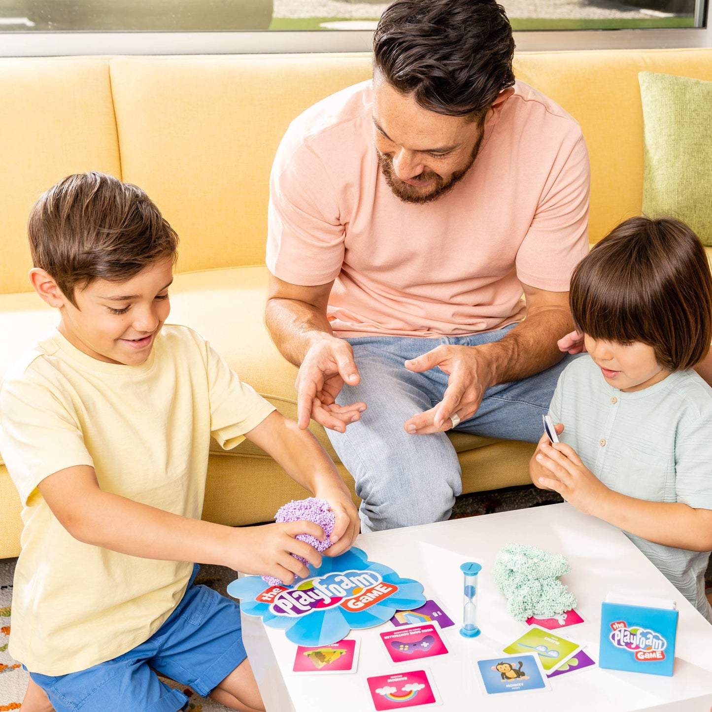 Educational Insights The Playfoam Family Game, A Sculpting Guessing Game Toy With Original Playfoam, For 4 or More Players, Board Games for Kids Ages