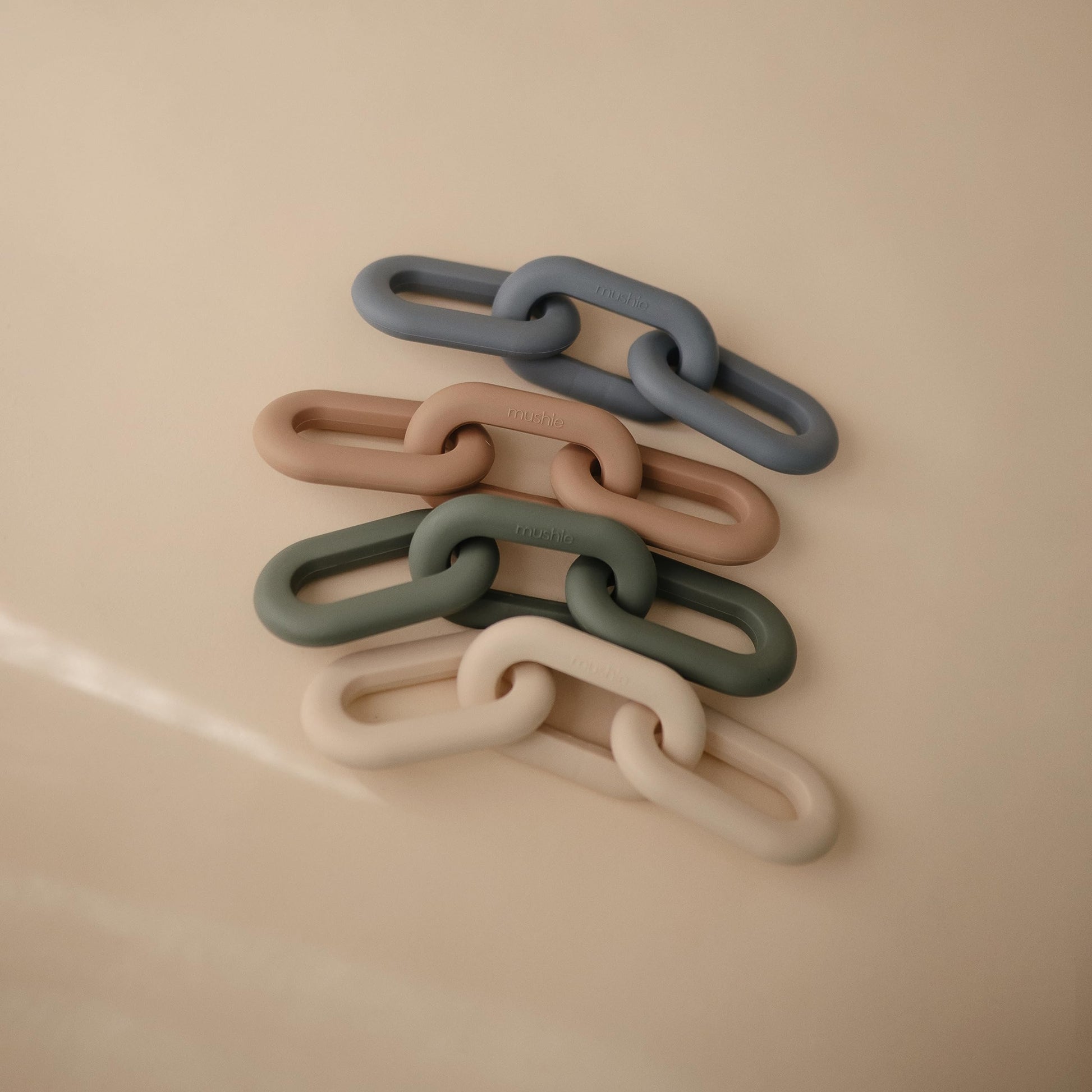 mushie Silicone Baby Links Teether Toy (Dried Thyme)