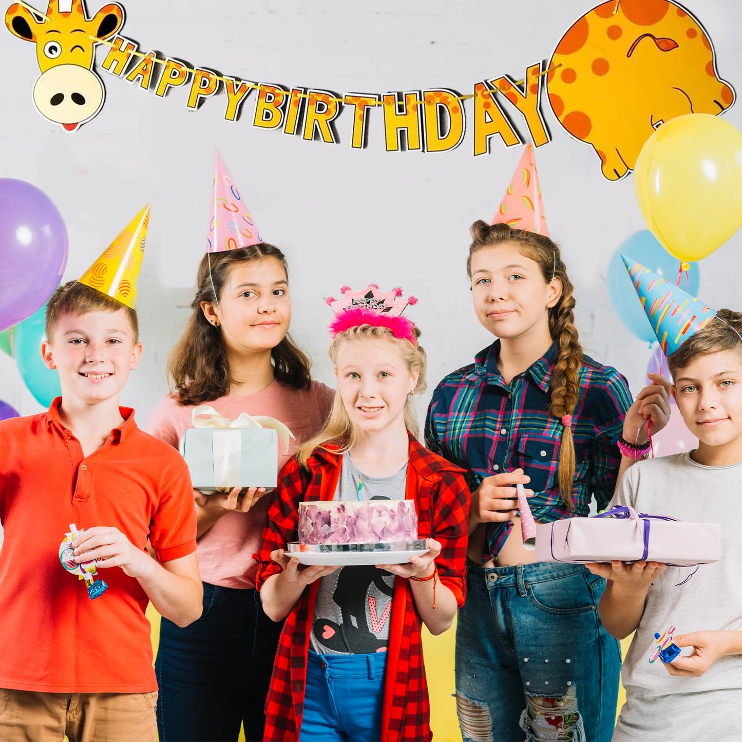Giraffe Happy Birthday Party Banner, Cartoon Safari Animal Garland, Kids Jungle Themed Birthday Decorations, Funny Wall Hanging Letter Bunting