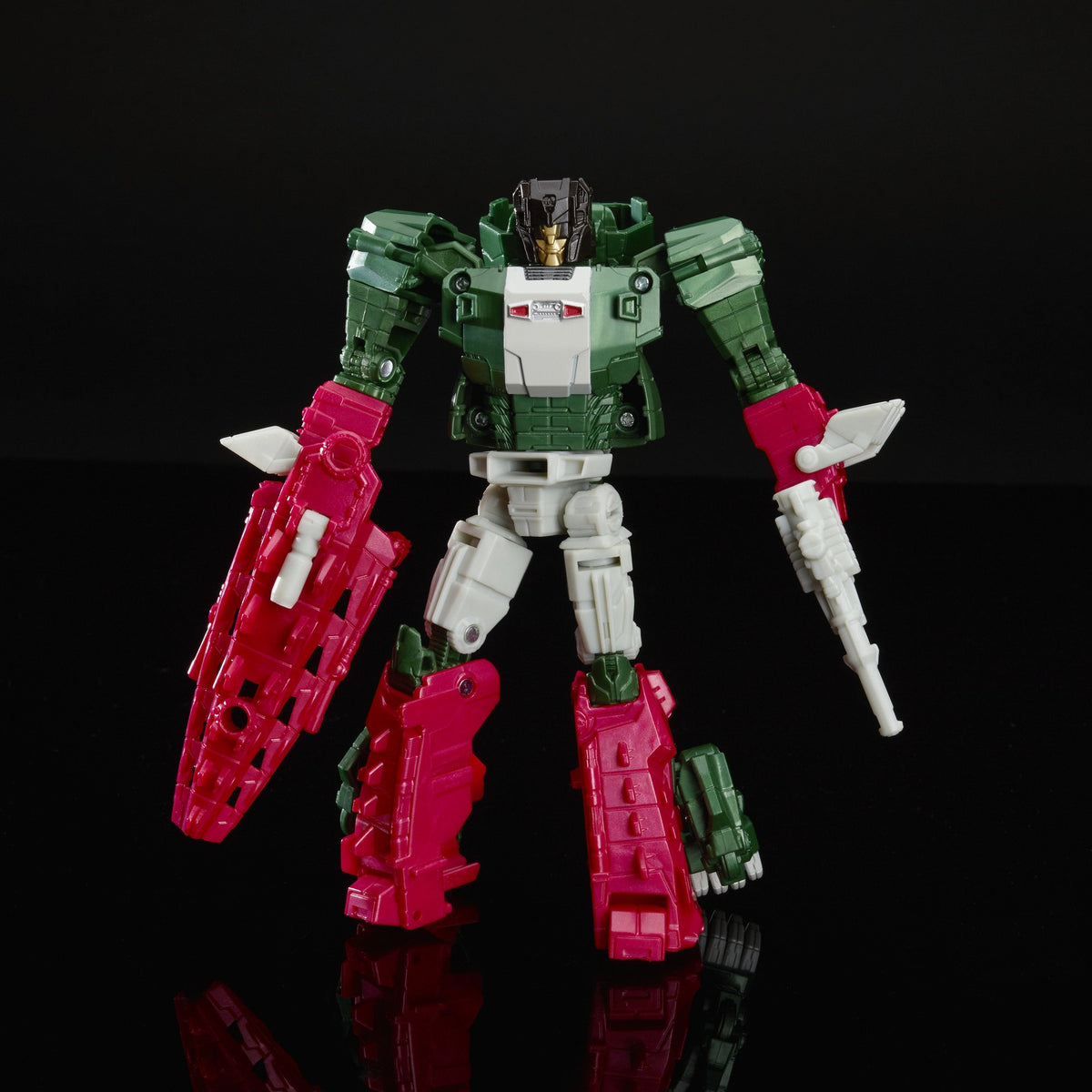 Transformers Generations Deluxe Titans Return Skull Smasher Action Figure