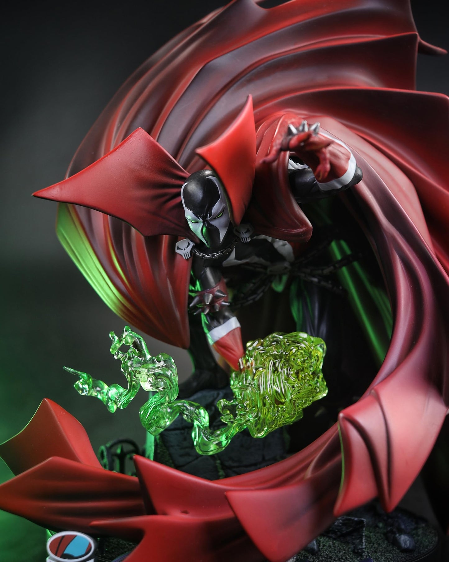 McFarlane Toys - Spawn #1 (Black White & Red All Over) 1:10 Scale Resin Statue