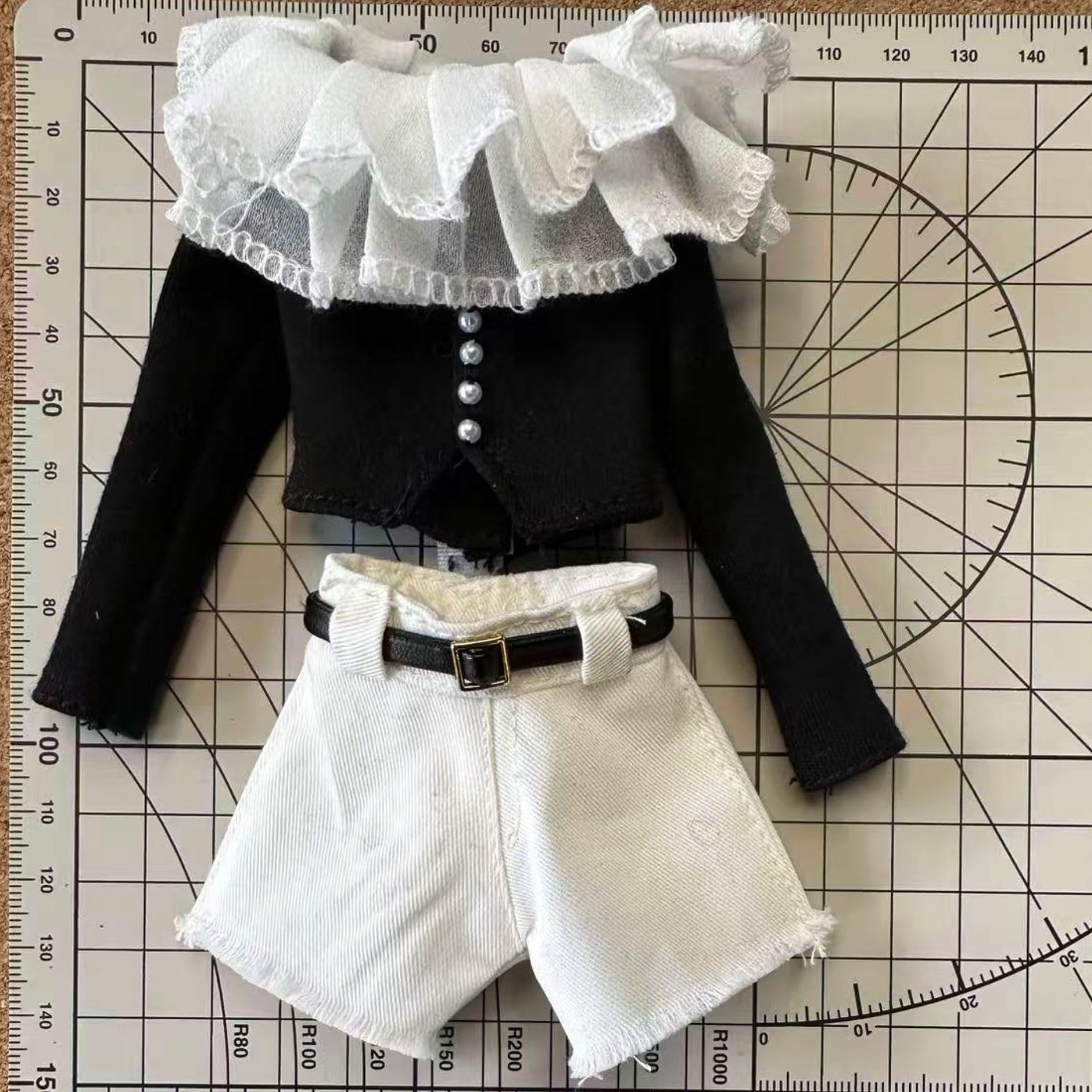 1/6 Scale Miniature Outfit Set, Black Long Sleeve Top with White Shorts
