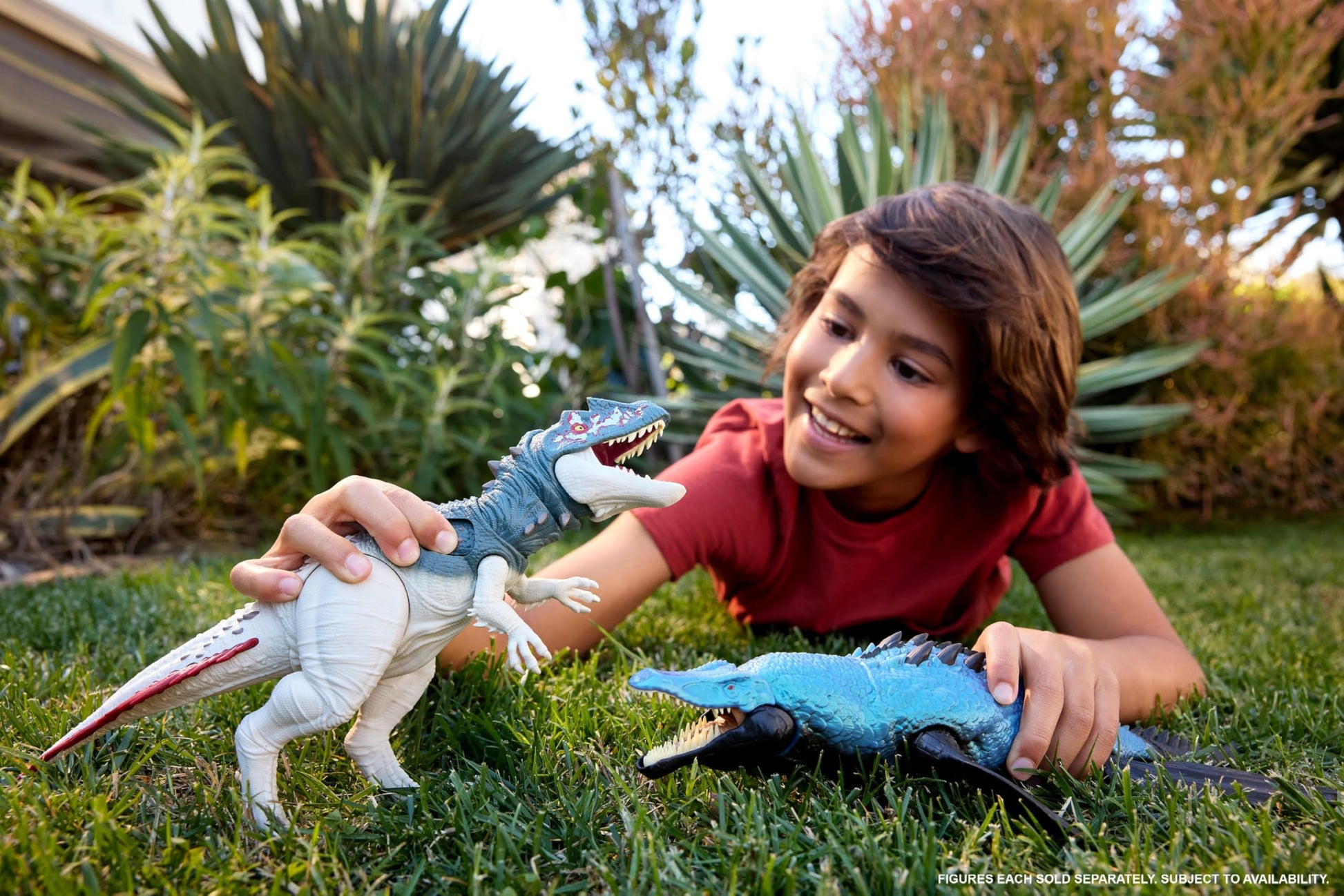 Mattel Jurassic World Dinosaur Figure Toy, Gigantic Thrashers Large Torvosaurus with 2 Attack Action & Evolve Feature, Digital Play