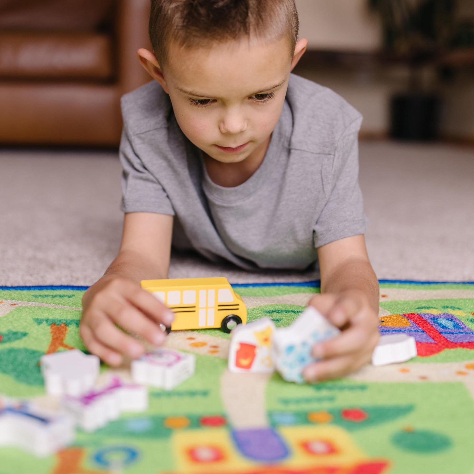 Melissa & Doug Blue's Clues & You! Blue's Neighborhood Activity Rug (44 Inches x 26 Inches Rug, 9 Wooden Play Pieces)