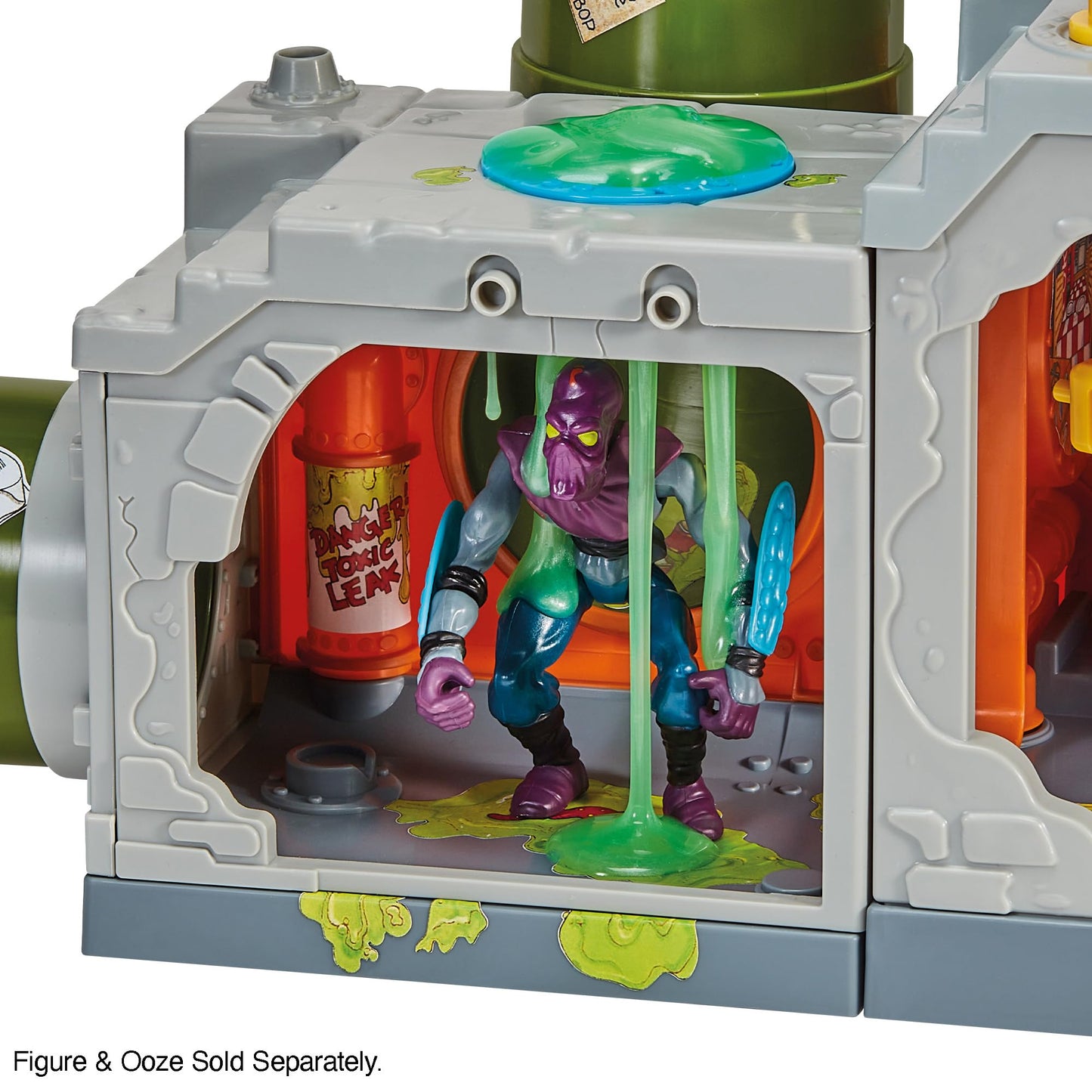 Teenage Mutant Ninja Turtles Classic Sewer Playset by Playmates Toys - Amazon Exclusive