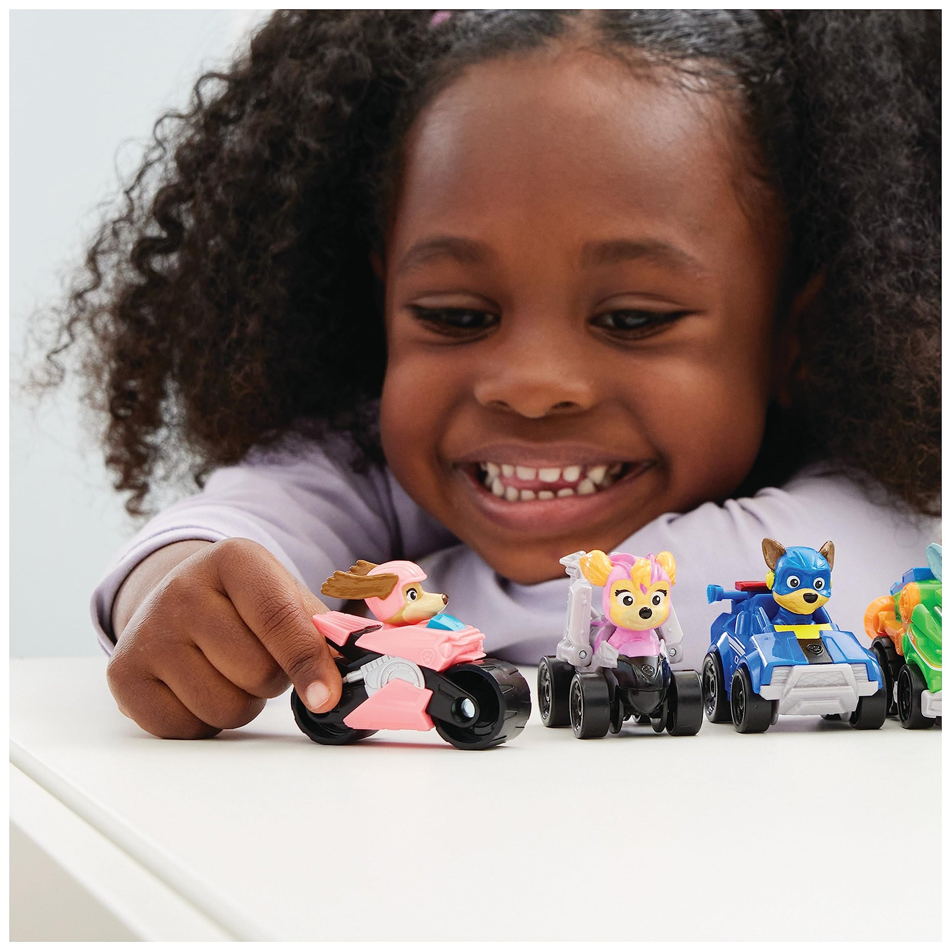 Paw Patrol - Super Patrol The Movie - Set of 7 Racers PUP Squad Toy - Car Figure to Collect Toy for Children 3 Years and Above