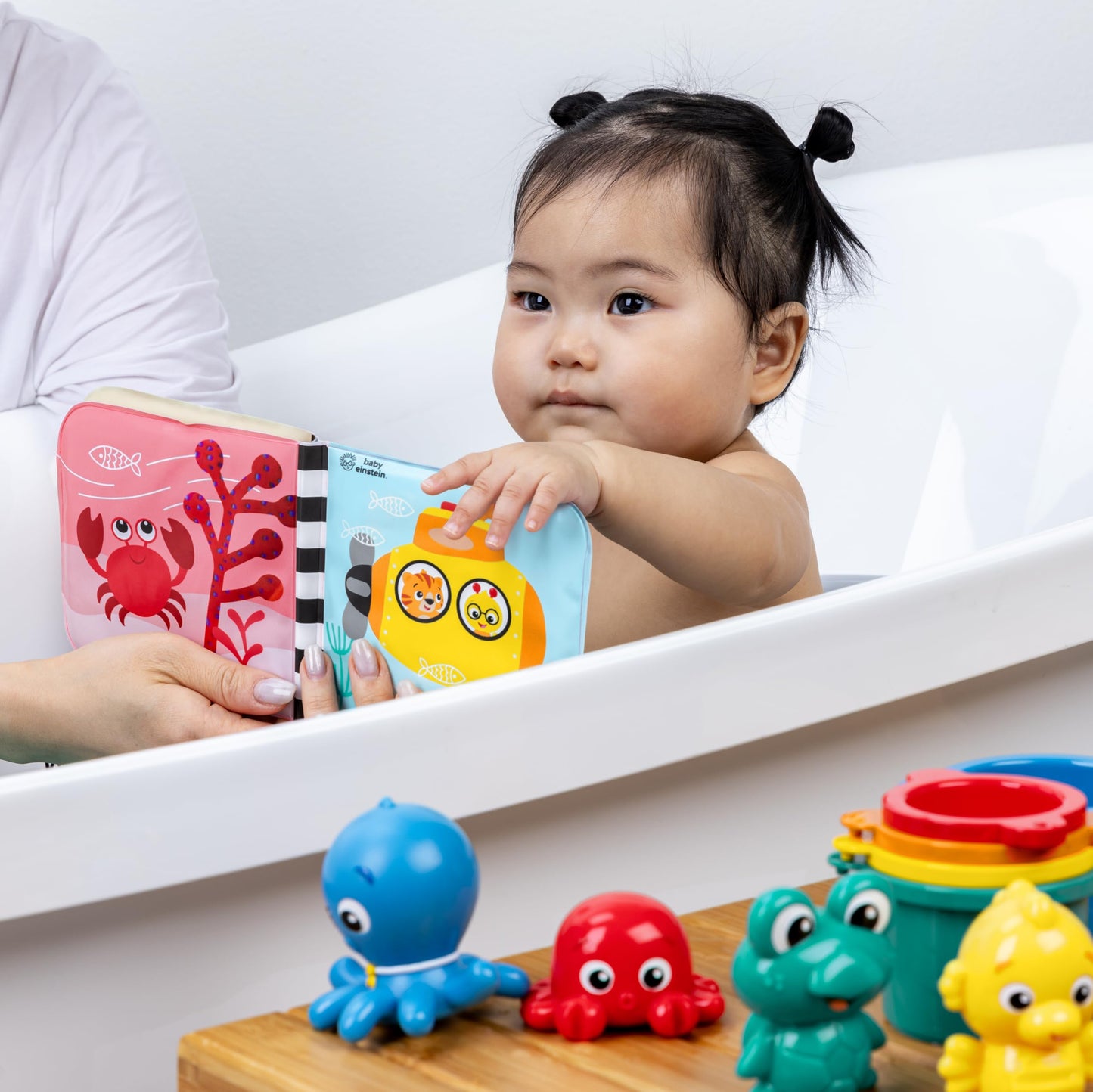 Baby Einstein Ocean Explorers Opus Bath Pals 11-Piece Gift Set, Waterproof Bath Book, Bath Cups, Animal Shape Bath Toys for Baby and Toddler, Ages 3
