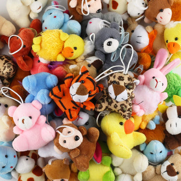 32 Piece Mini Plush Animal Toy Set, Cute Small Animals Plush Keychain Decoration for Themed Parties, Kindergarten Gift, Teacher Student Award, Goody