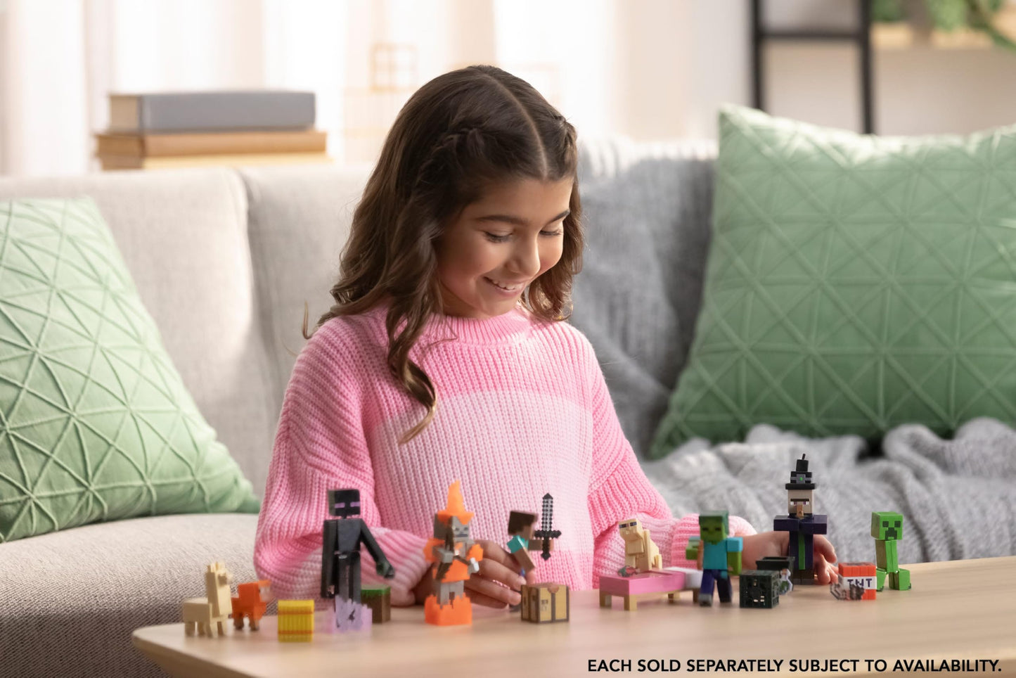 Mattel Minecraft Action Figures & Accessories Set, 3.25-inch Scale Collectible Toys with Pixelated Design