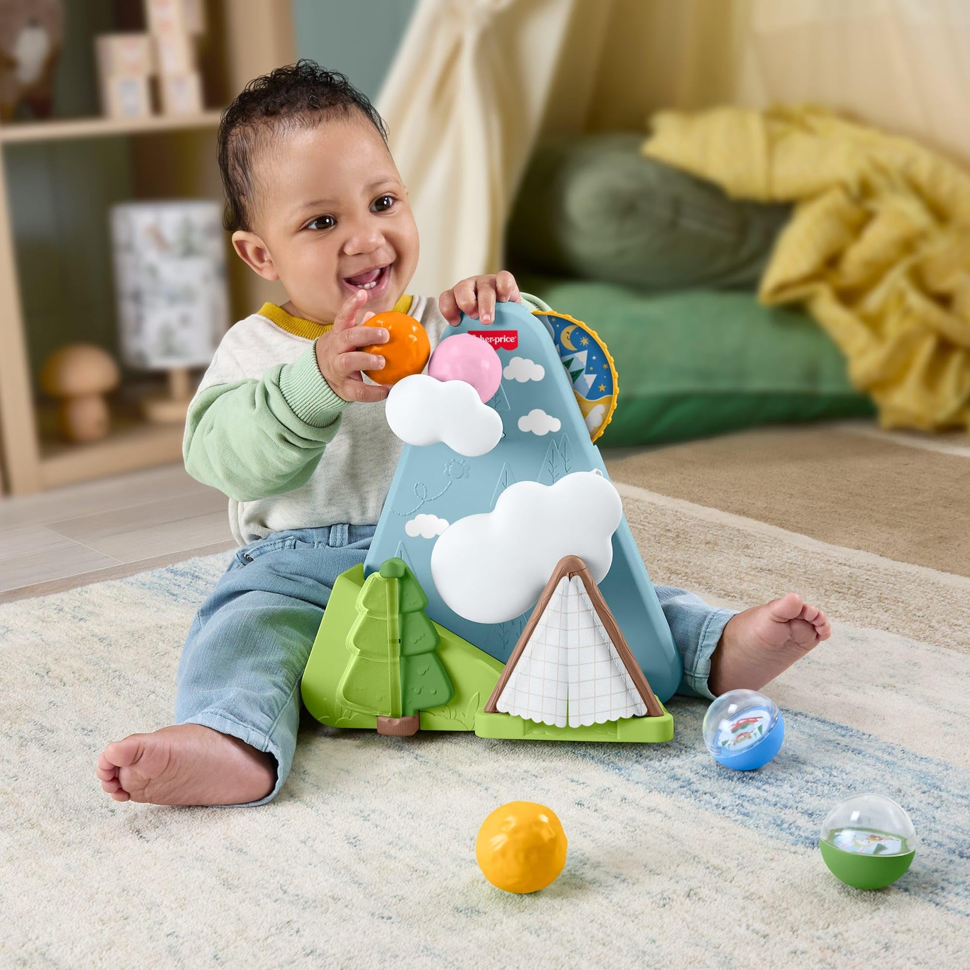 Fisher-Price Mountain Balls Forest Friendship Toy Chase on all fours, from 9 months, JLB88