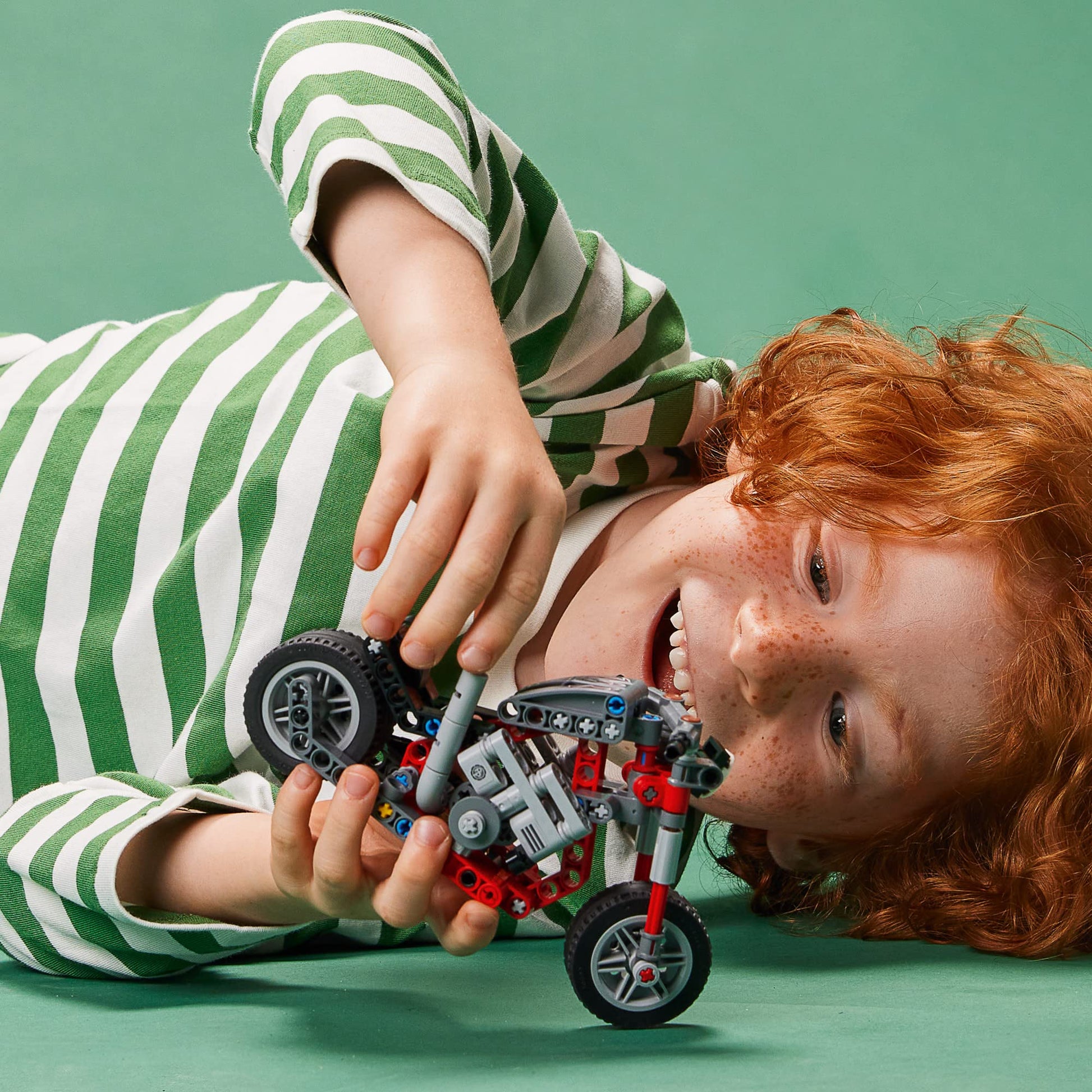 LEGO Technic Motorcycle to Adventure Bike Building Kit 42132, 2 in 1 Model Motorcycle Toy, Birthday Gift for Kids, Boys and Girls