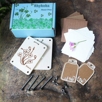 Rhykoka Pocket Flower Press, 6 Layers Mini Flowers Press Kit, Micro Flower Pressing, Portable Small Leaf Petal Preservation for Arts and Crafts Lovers