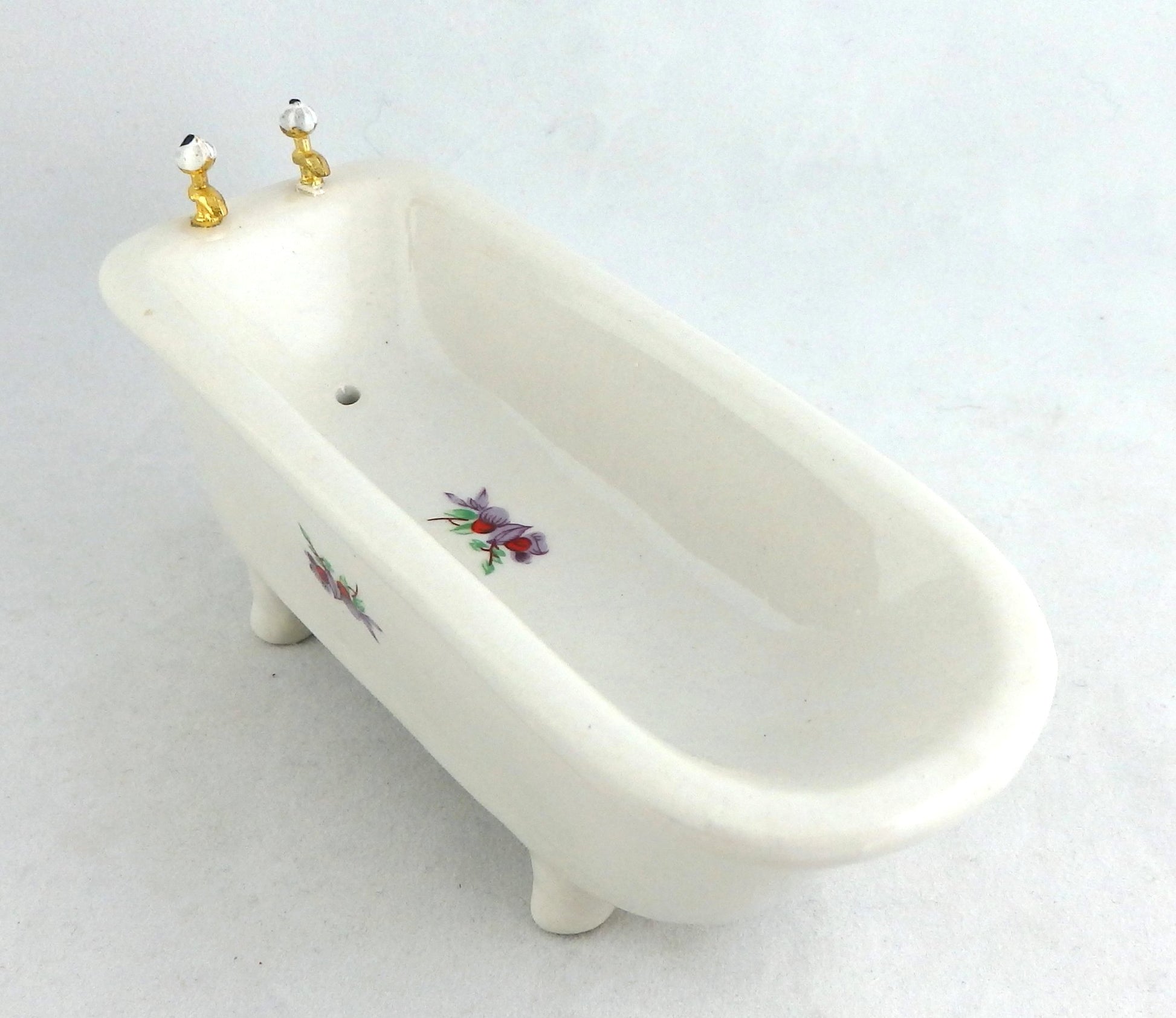 Dollhouse Miniature 1:12 Scale White Bathtub with Decal M0349tb