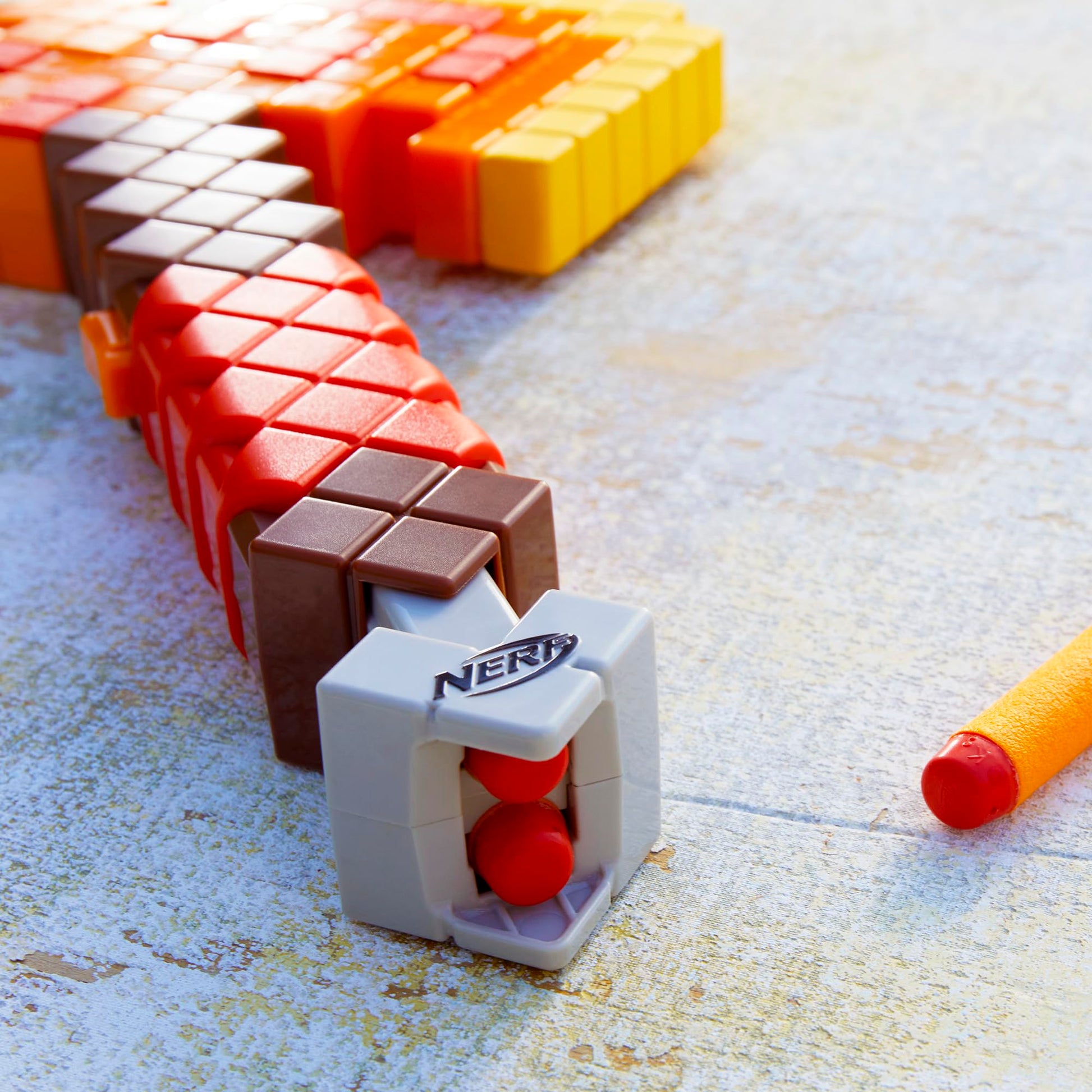 NERF Minecraft Firebrand, Dart Blasting Axe, 6 Elite Foam Darts, Design Inspired by Minecraft Axe in The Game, Pull Down Priming, Minecraft Toys
