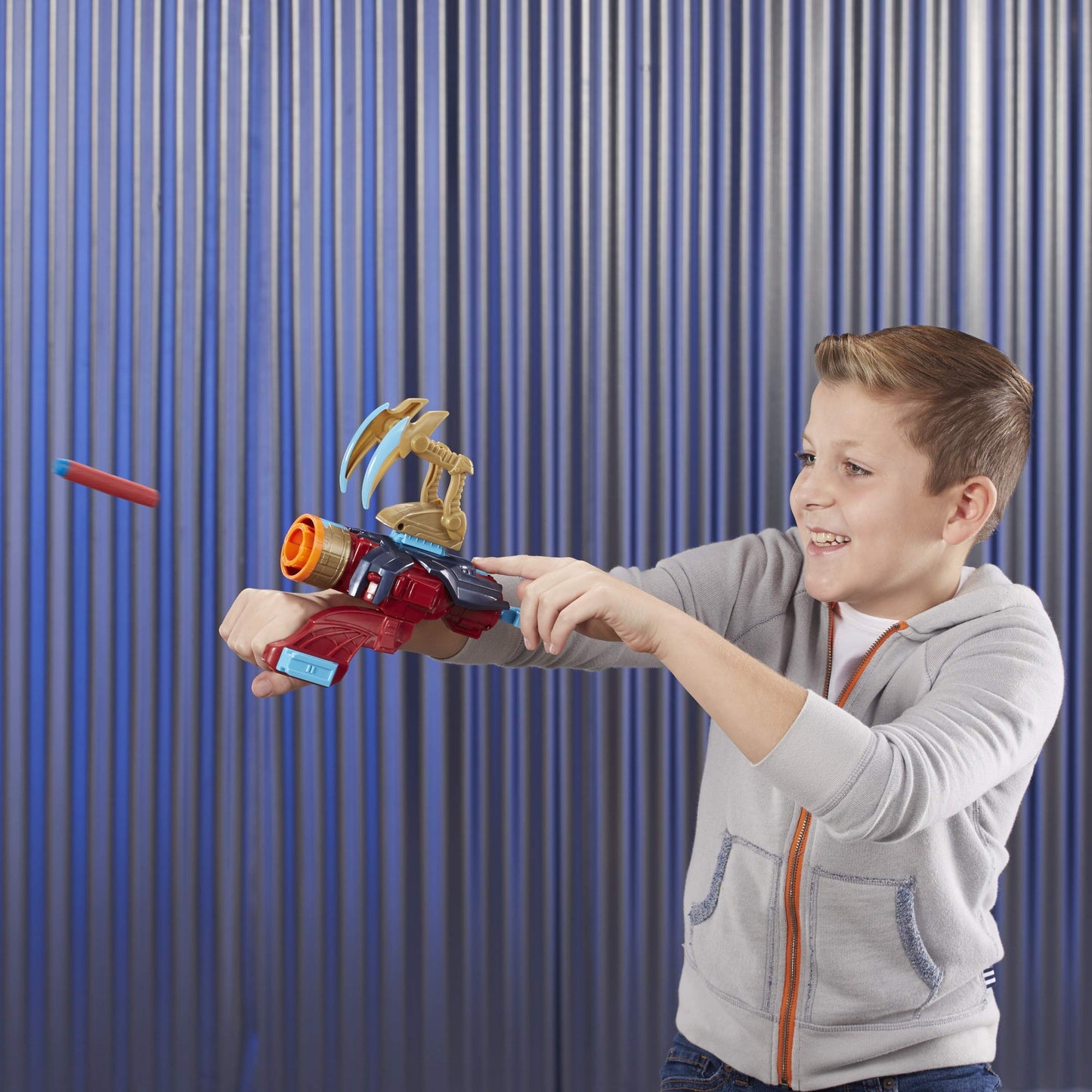 Avengers: Endgame Nerf Iron Spider Assembler Gear