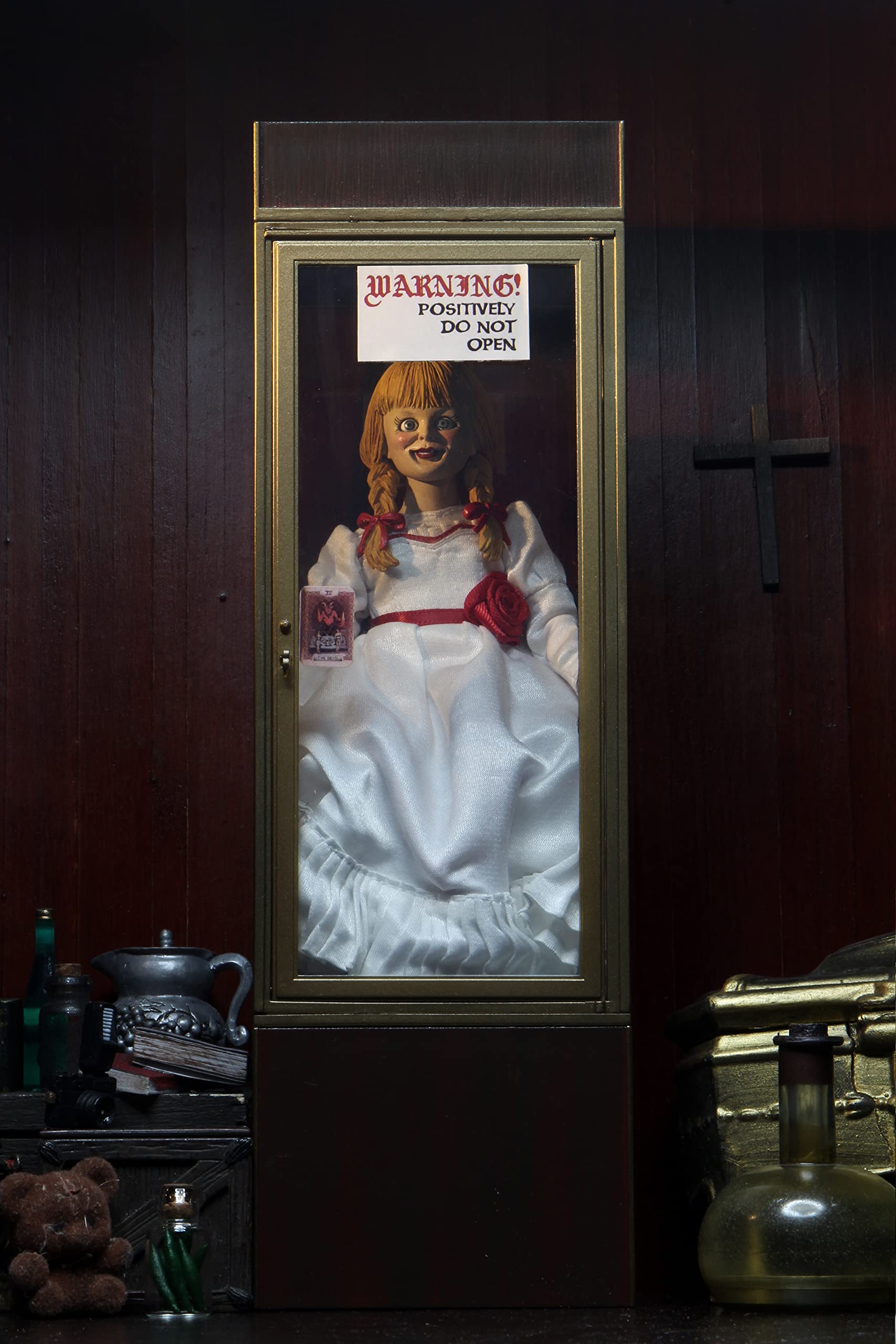 NECA The Conjuring Annabelle Clothed Action Figure