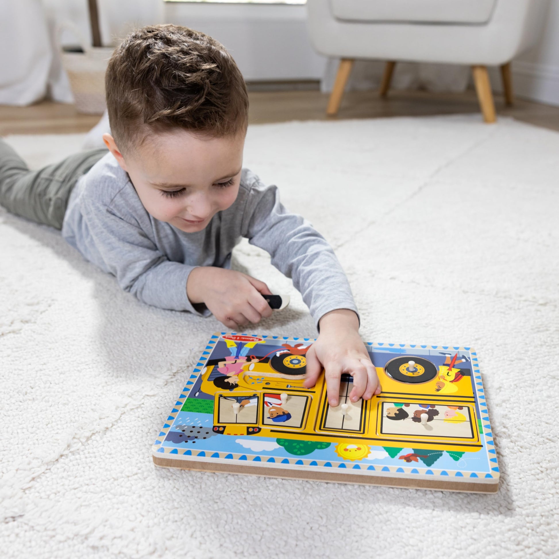 Melissa & Doug The Wheels on The Bus Song Puzzle - 8-Piece Wooden Peg Puzzle with Light-Activated Sounds, Music Learning Toy for Toddlers and