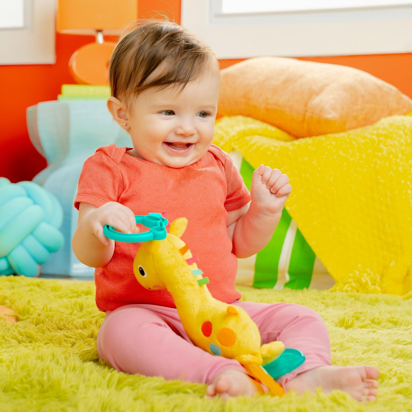 Bright Starts Safari Soother Rattle & Teether Toy for Stroller and On-The-Go - Giraffe - Unisex, Newborn +