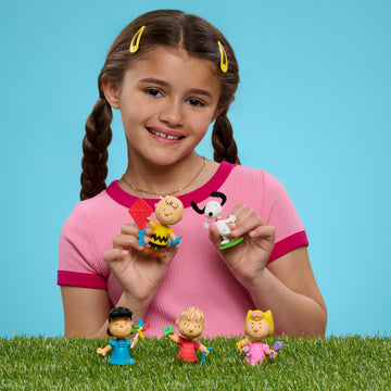 Peanuts 75th Anniversary Collectible Figure 5-Piece Set