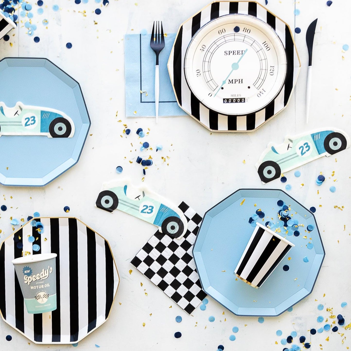 Bonjour Fête Black Cabana Stripe Party Plates | Gold Foil Sturdy Disposable Plate for Holiday & Tailgate Parties | Large Lunch & Dinner Plate | Pack