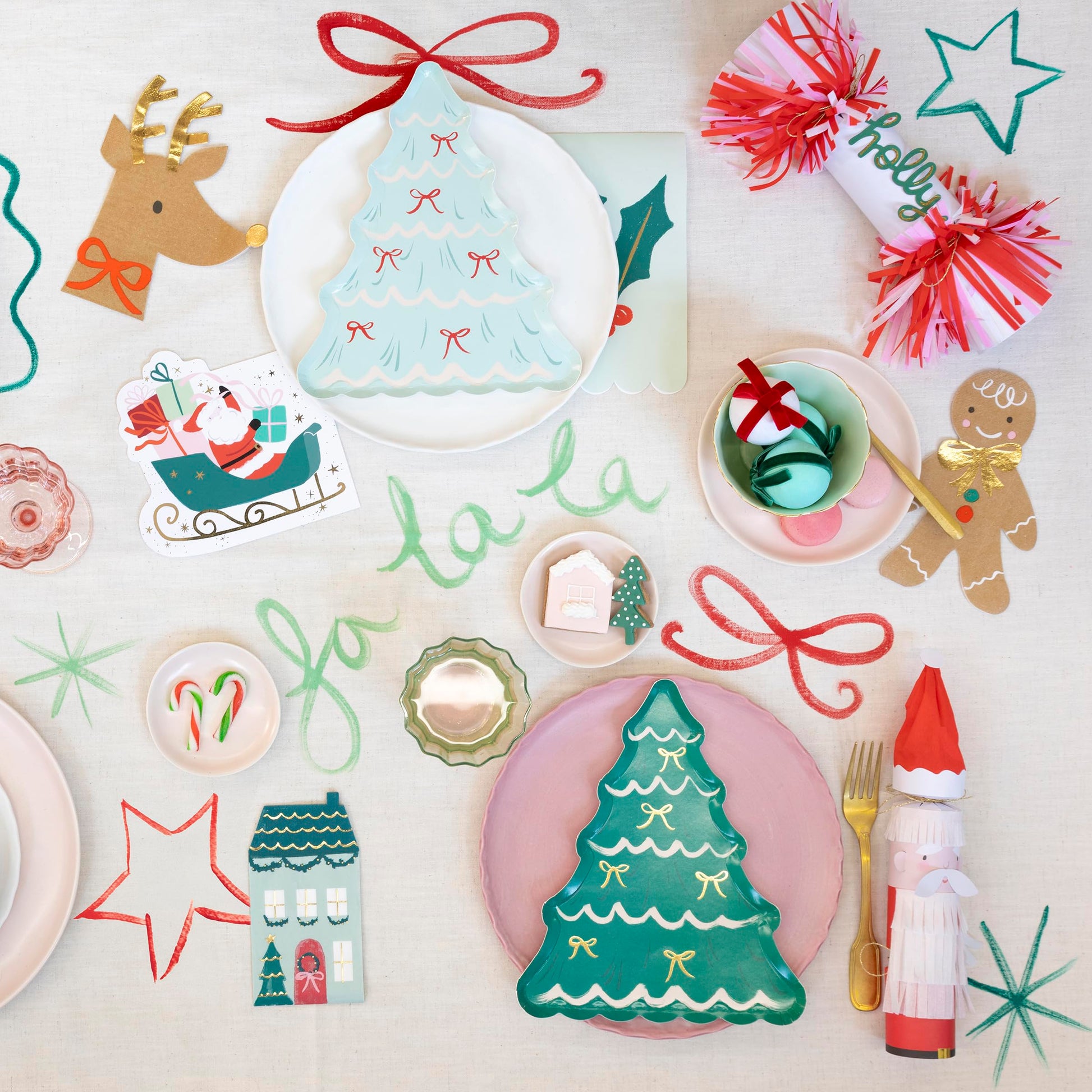 Meri Meri Christmas Paper Plates (Pack of 8), Disposable Plates for Party, Festive Shaped Christmas Party Dishes