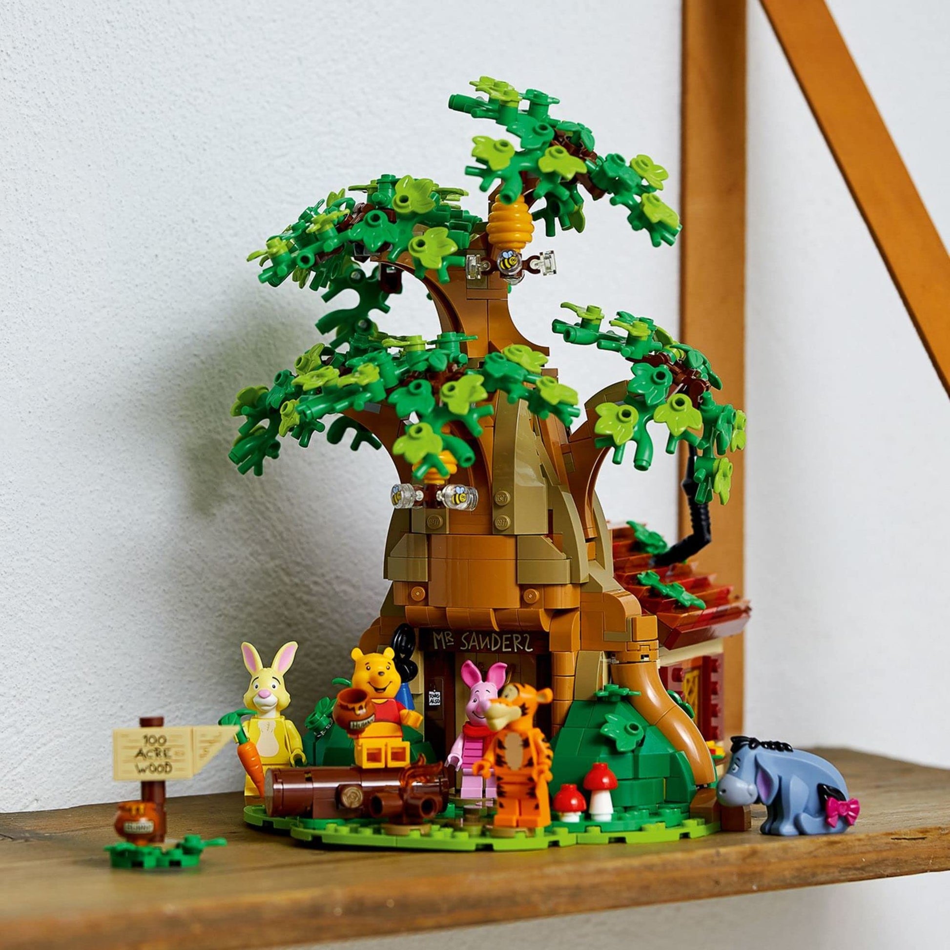 LEGO Ideas Disney Winnie The Pooh 21326 Building Set - Home Décor Collectible Gift with Piglet Minifigure and Eeyore Figure, Pooh Bear House Opens for