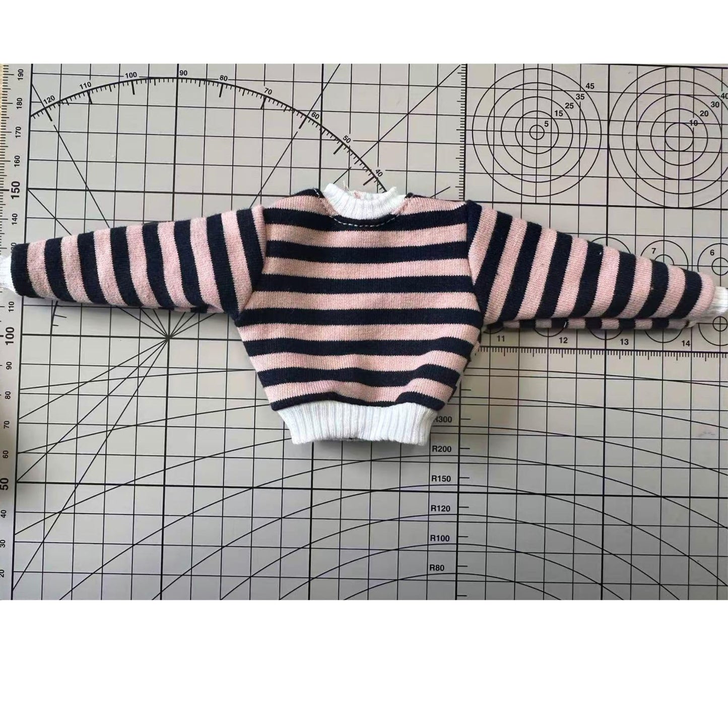 AQQeenmiu Fashion Doll Clothes Set Striped Top Fits 11.5-12 inch Dolls?Striped Sweater with White Pants and Sneakers, 3-Piece Fashion Clothes