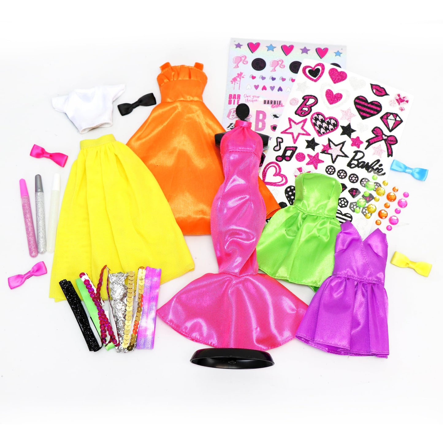 Barbie Be a Fashion Designer Doll Dress Up Kit, 5 Outfits