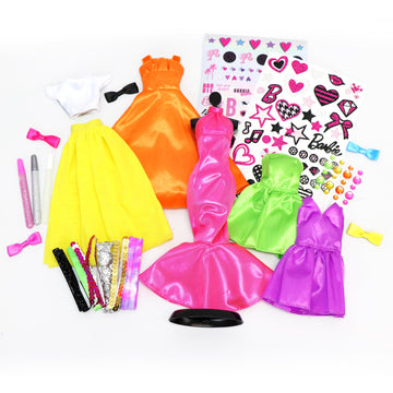 Barbie Be a Fashion Designer Doll Dress Up Kit, 5 Outfits