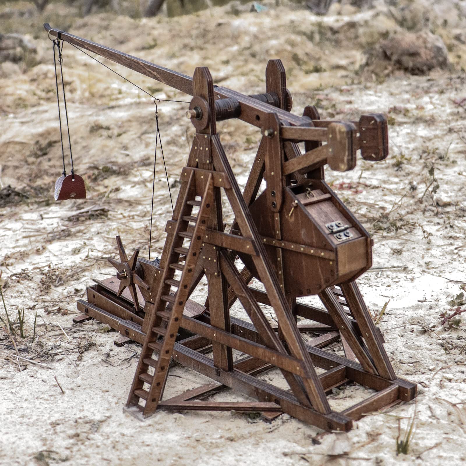 YAQUMW The MINI Counterweight Trebuchet Medieval Siege Equipment 3D Wooden Puzzle Model Kit for Adults, DIY STEM Project Tabletop Toy, Alder Veneer