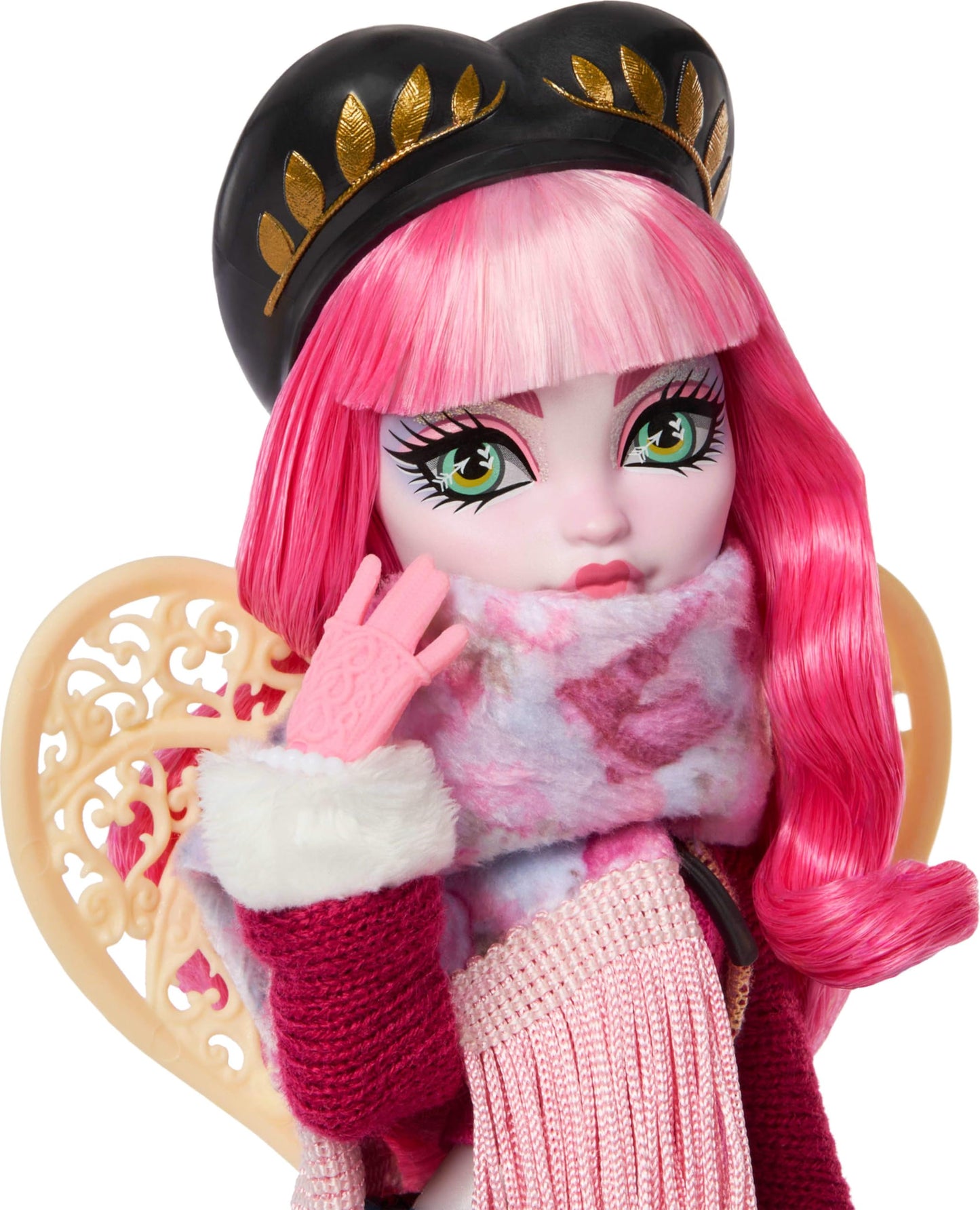 Monster High Skulltimate Secrets Cupid Asteria Doll and Accessories Set, Destination: Cabin Slay-Cation with Suitcase and 19+ Surprises Like Clothes