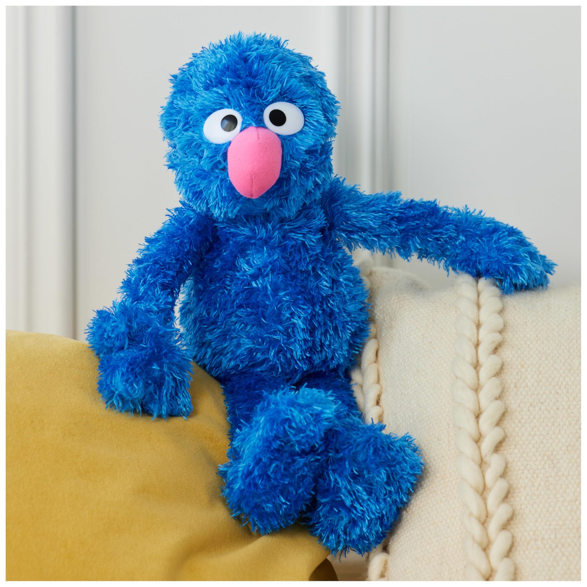 GUND Sesame Street Grover 14.5-Inch Muppet Plush Toy for Ages 1+