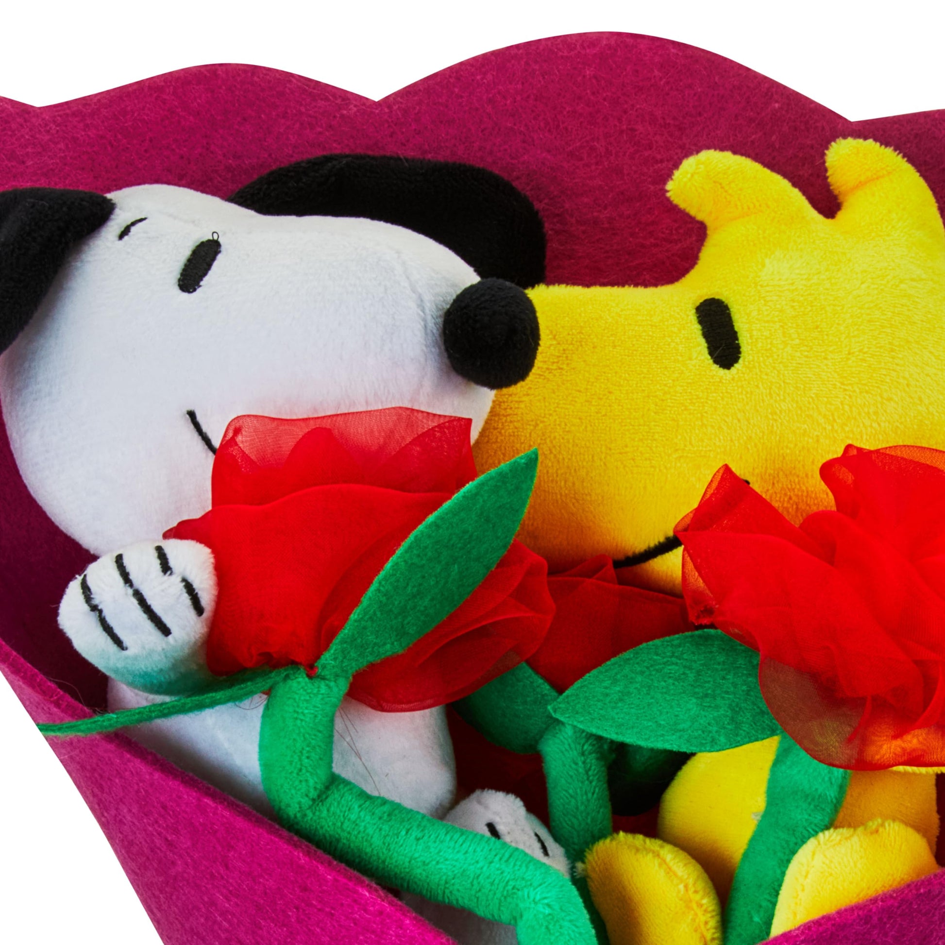 Ruz New 2024 Peanuts, Snoopy and Woodstock Plush 14"" Valentine's Bouquet, Multi-Color, All Ages, Removable Figures and Roses