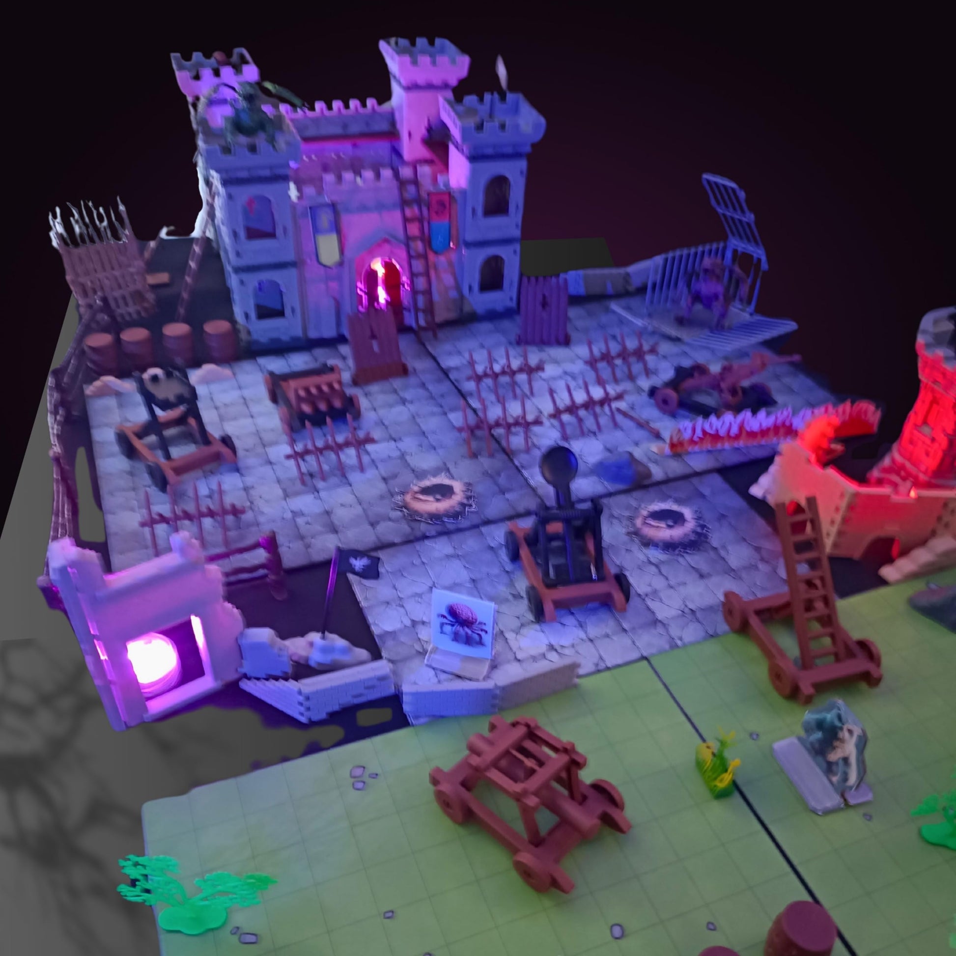 Dungeons & Dragons Castle Set | 240+ Pieces, Dragons, Double-Sided Battle Map | Modular DND Terrain, Miniatures Set for Dungeon Masters Pathfinder DND