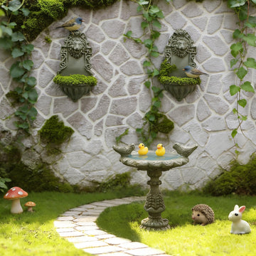 iLAND 1/12 Scale Garden Accessories Outdoor Miniature Birdbath Fountain & 2 Lion Wall Reliefs Mini Ornaments for Garden Dollhouse Décor Dollhouse