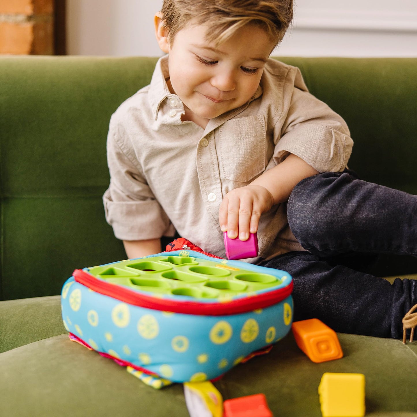 Melissa & Doug K’s Kids Take-Along Shape Sorter, 9 Textured Building Blocks & Soft Sensory Activity Bag, Montessori-Inspired Baby Toys for Toddlers,