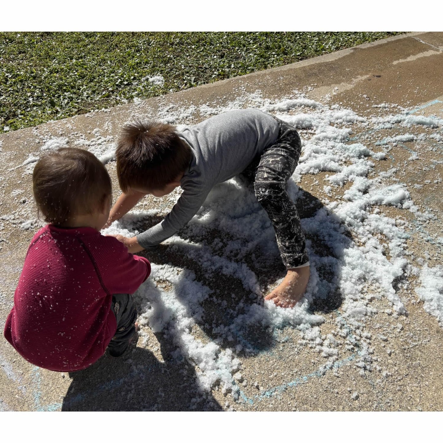 Science Gone Fun 20-Pack Instant Snow Powder for Kids - Makes 40 Cups of Fluffy Fake Snow - Just Add Water! Perfect for Cloud Slime, Sensory Play,