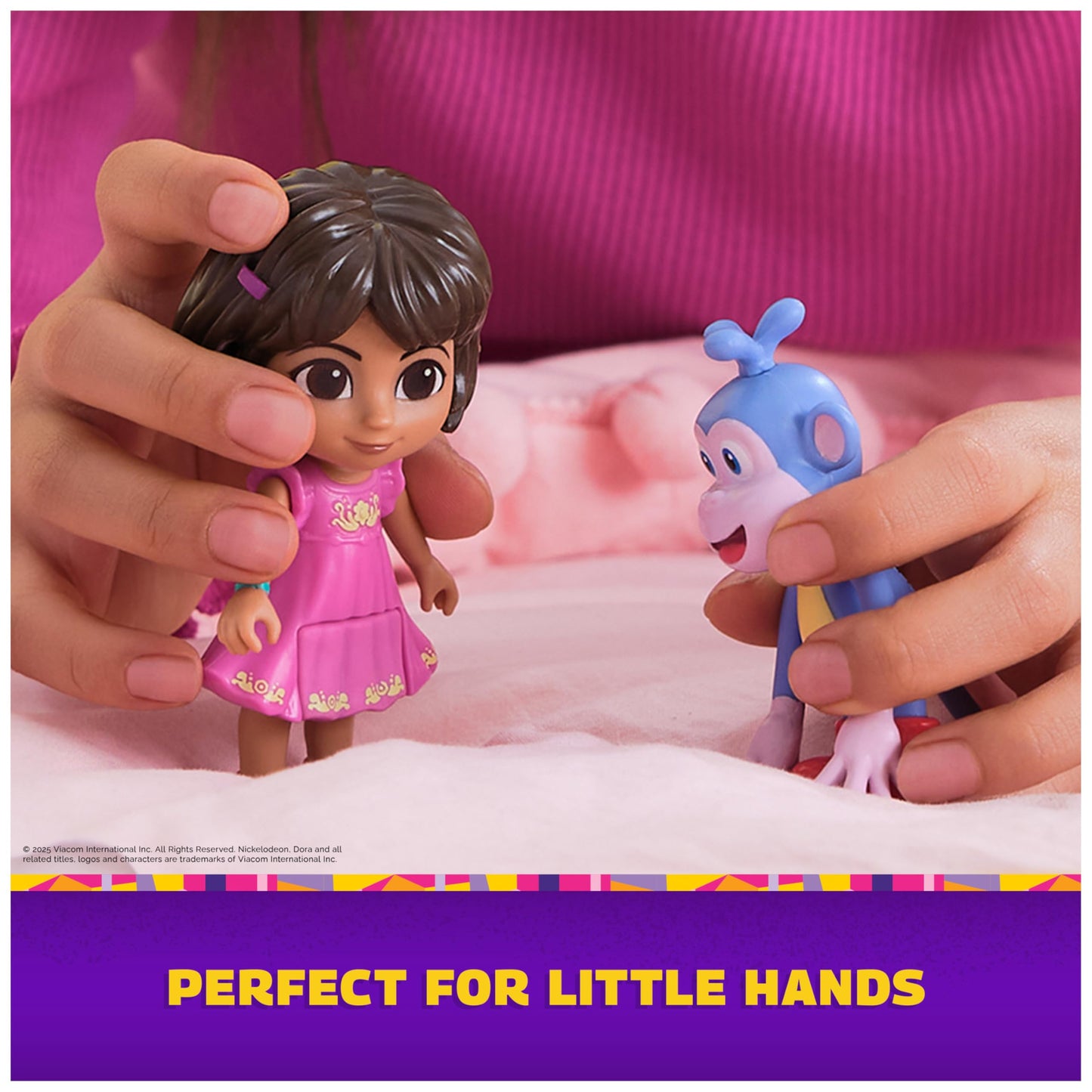 Dora, Fantastic Friends Gift Pack with Dora, Boots, Tico, Isa, and the Fiesta Trio, Toy Figures, Kids Toys for Girls & Boys Ages 3 and Up