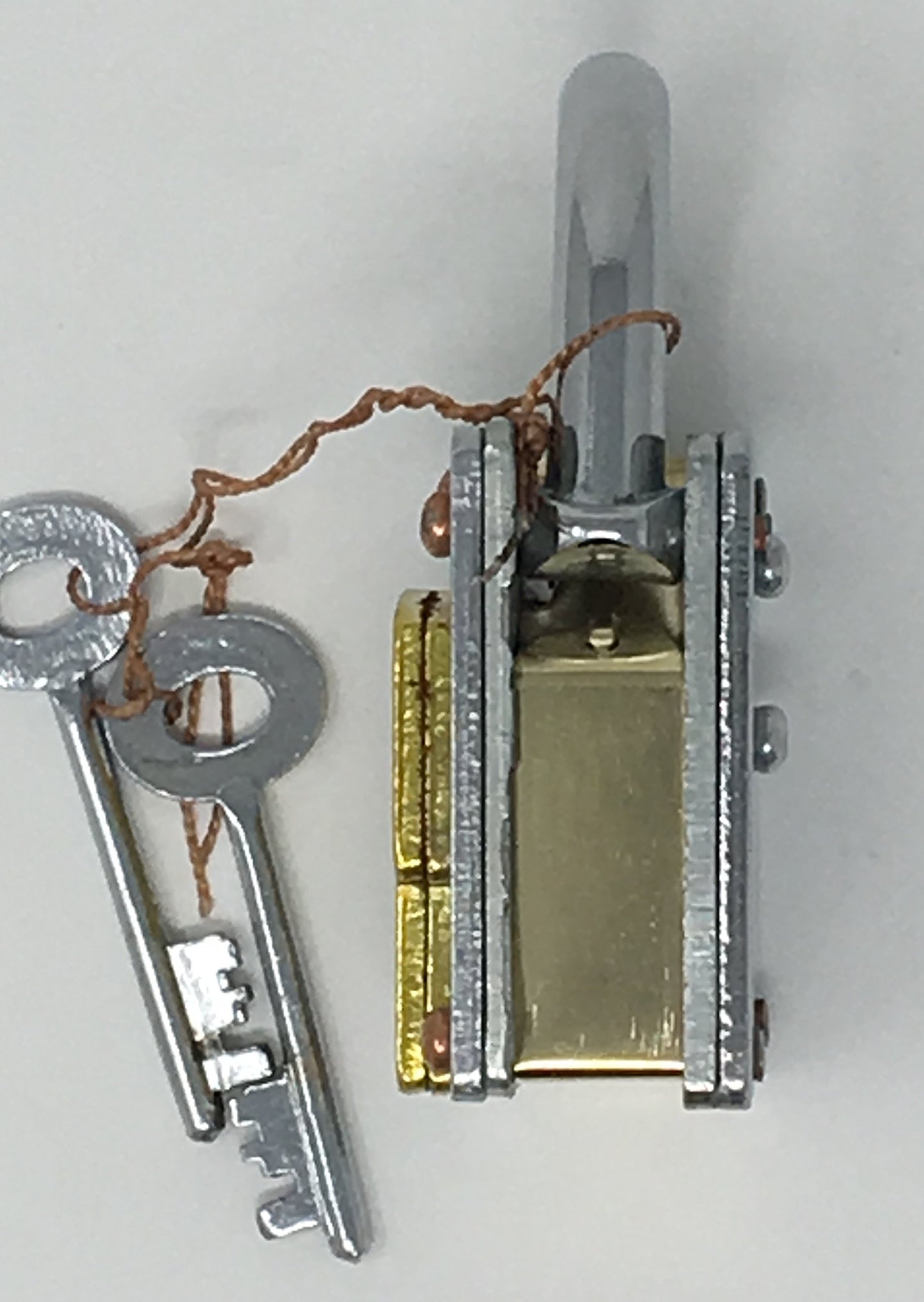 Trick Lock - Mystery of the Golden Key