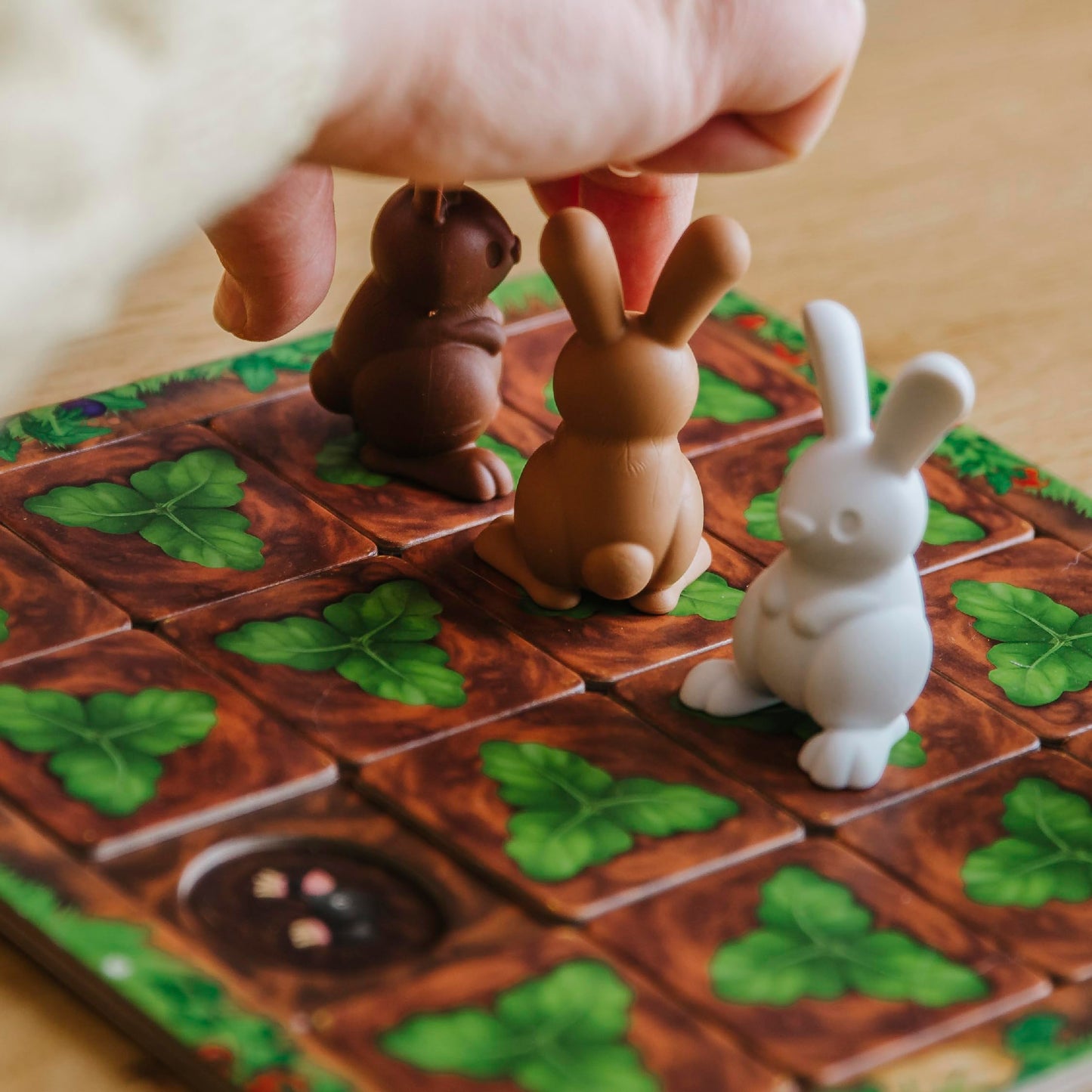 SmartGames Grabbit Strategy Board Game with Rabbits and Carrots Adventure Ages 4+
