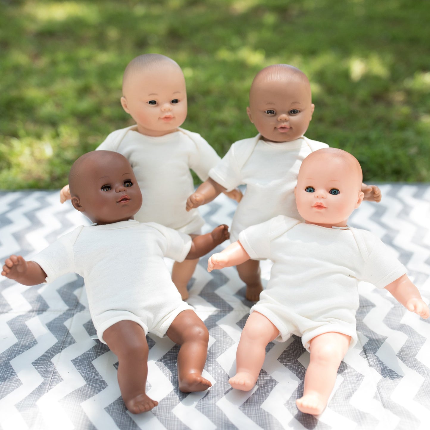 Educational Insights Baby Doux Hispanic, 12 inches (2028)